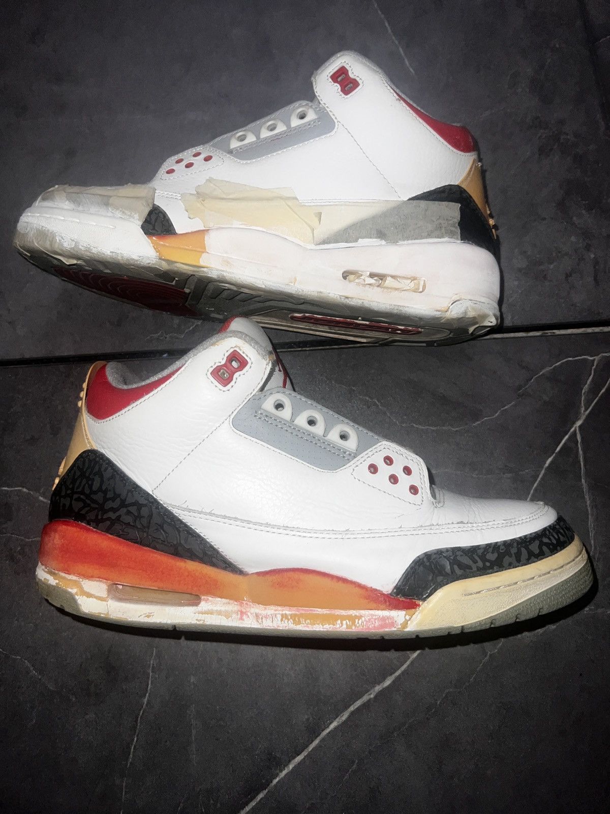 Jordan Brand Jordan 3 Retro Fire Red Size US 9 / EU 42 - 1 Thumbnail
