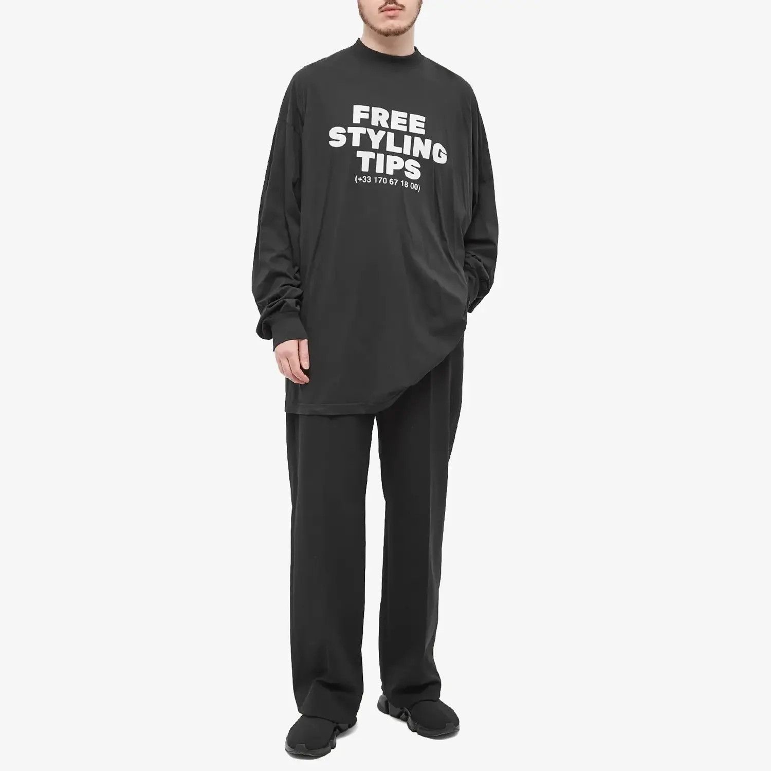 Balenciaga o1w1db11025 Styling Hotline Long Sleeve T-Shirt Oversized Size US XXL / EU 58 / 5 - 3 Thumbnail