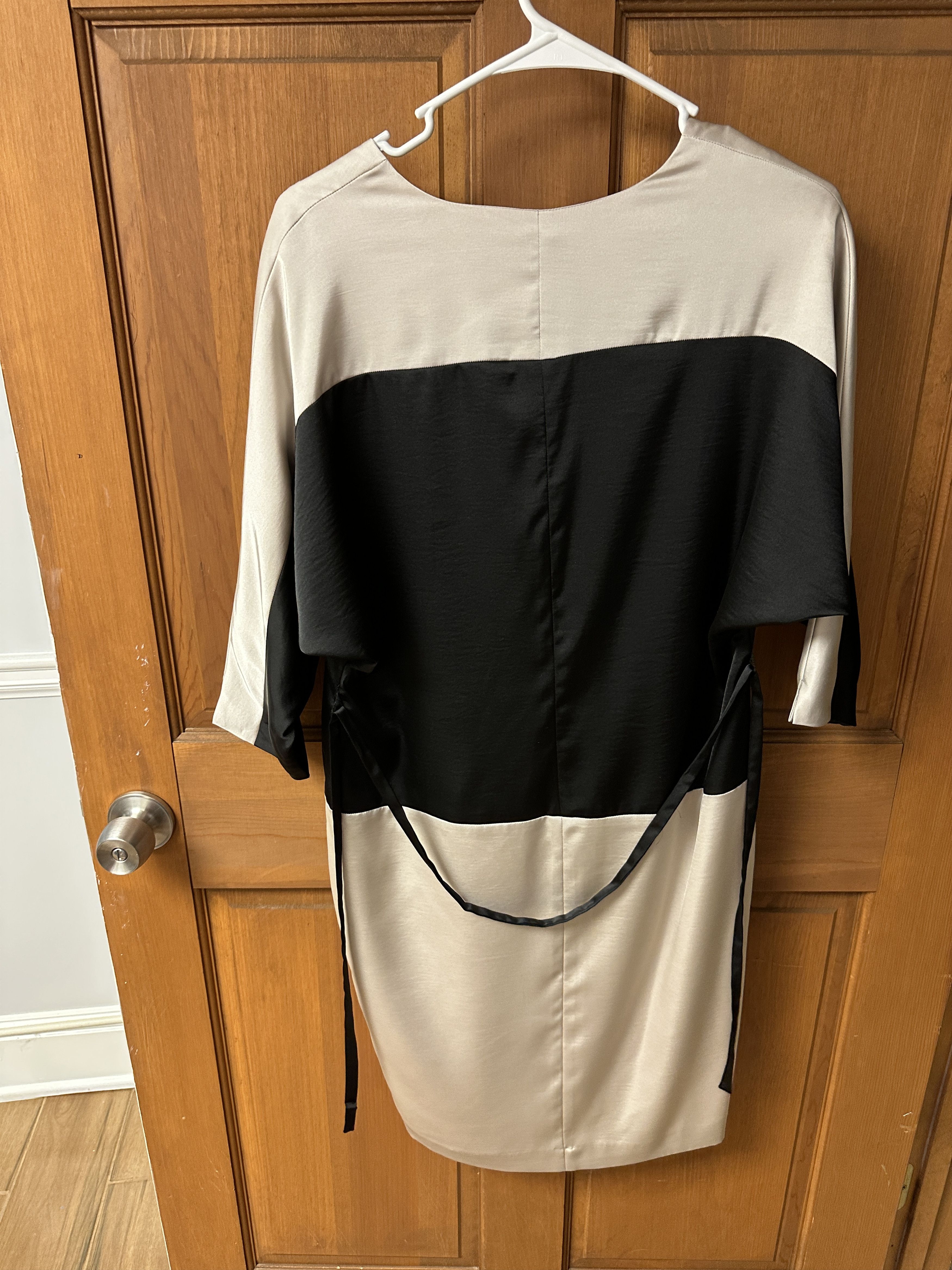 French Connection French Connection Women's Beautiful Tan/Black Dress Size 6 Size M / US 6-8 / IT 42-44 - 7 Thumbnail