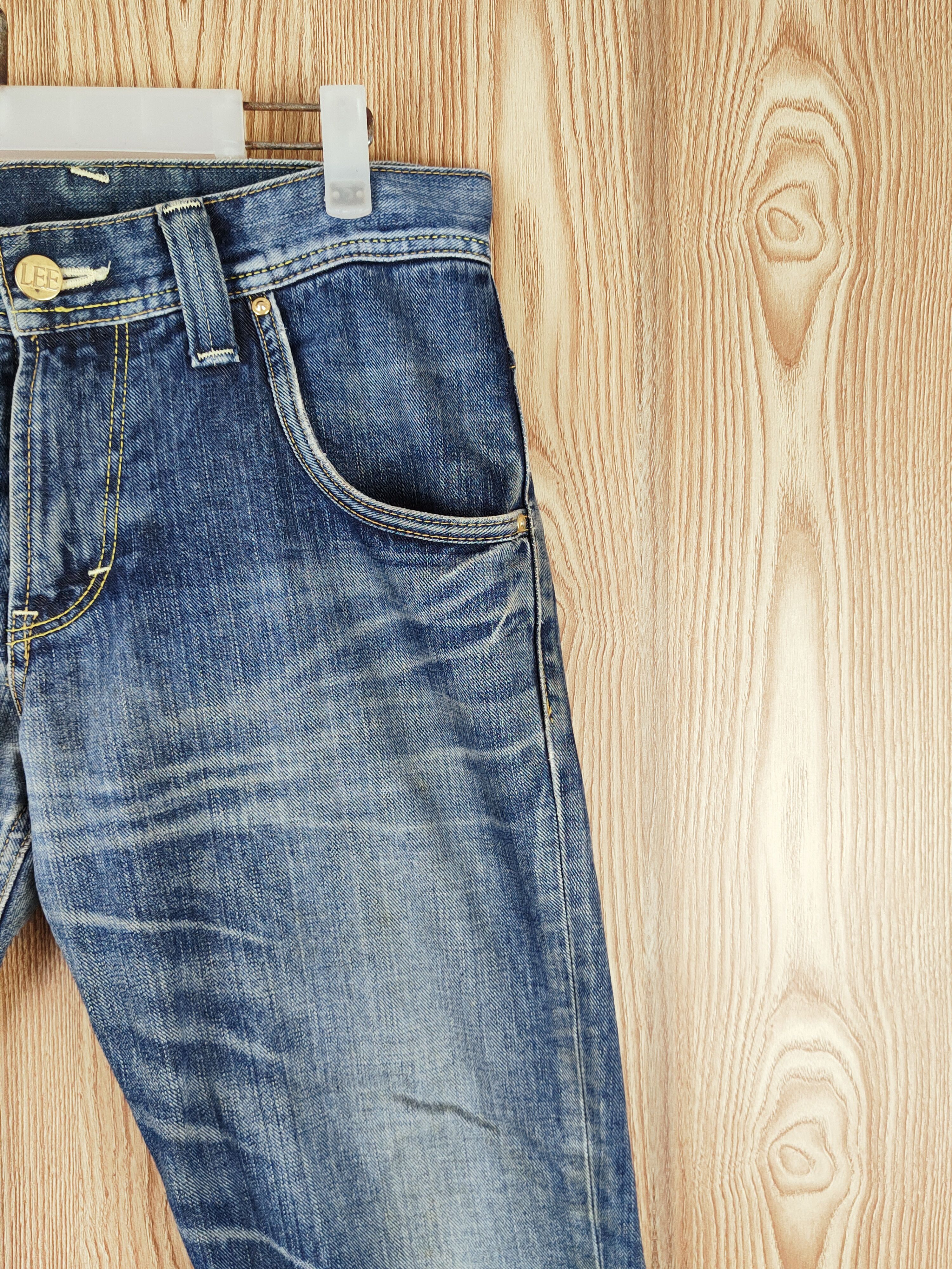 Japanese Brand Lee Blue Distressed Ripped Jeans #S2689 Size US 31 - 5 Thumbnail