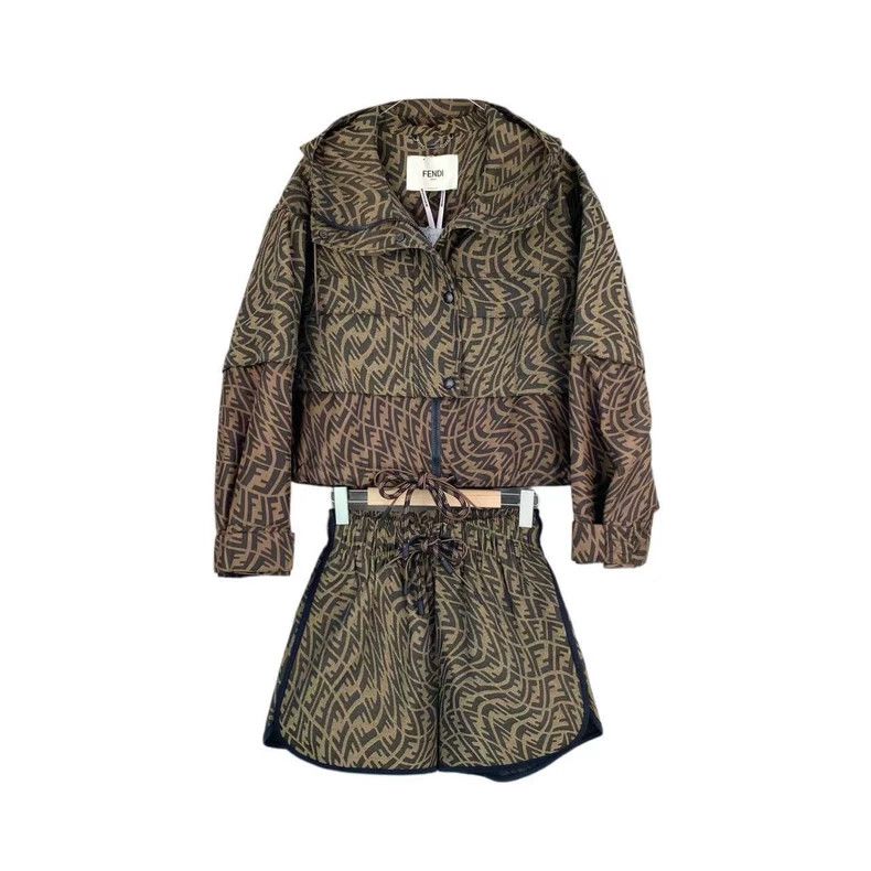 Fendi size 38 Hooded jacket with old flower full print