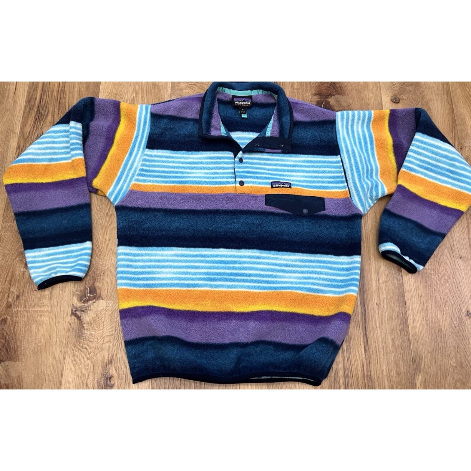 Patagonia Patagonia Snap-T Fleece Pullover Jacket Striped Mens M Blue Stand-Up Collar Jersey: Synchilla Lightweight Casual Workwear Size US M / EU 48-50 / 2 - 2 Thumbnail