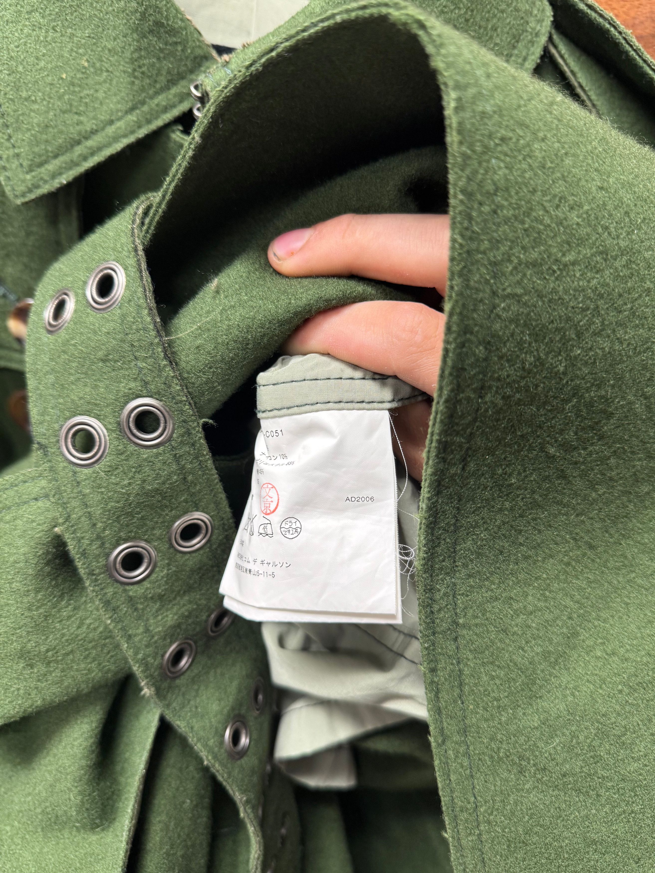 Junya Watanabe AW2006 Junya Watanabe ‘Taxi Driver’ Distressed Green Wool Trench Coat Size US S / EU 44-46 / 1 - 5 Thumbnail
