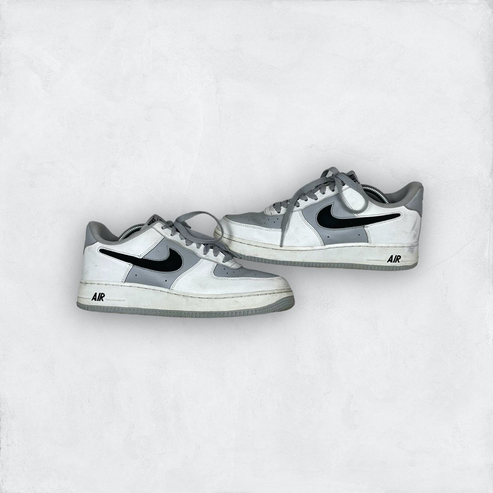 Nike Nike Air Force 1 '07 LV8 DV3501-100 Mens White Gray Shoes 9 Size US 9 / EU 42 - 1 Thumbnail