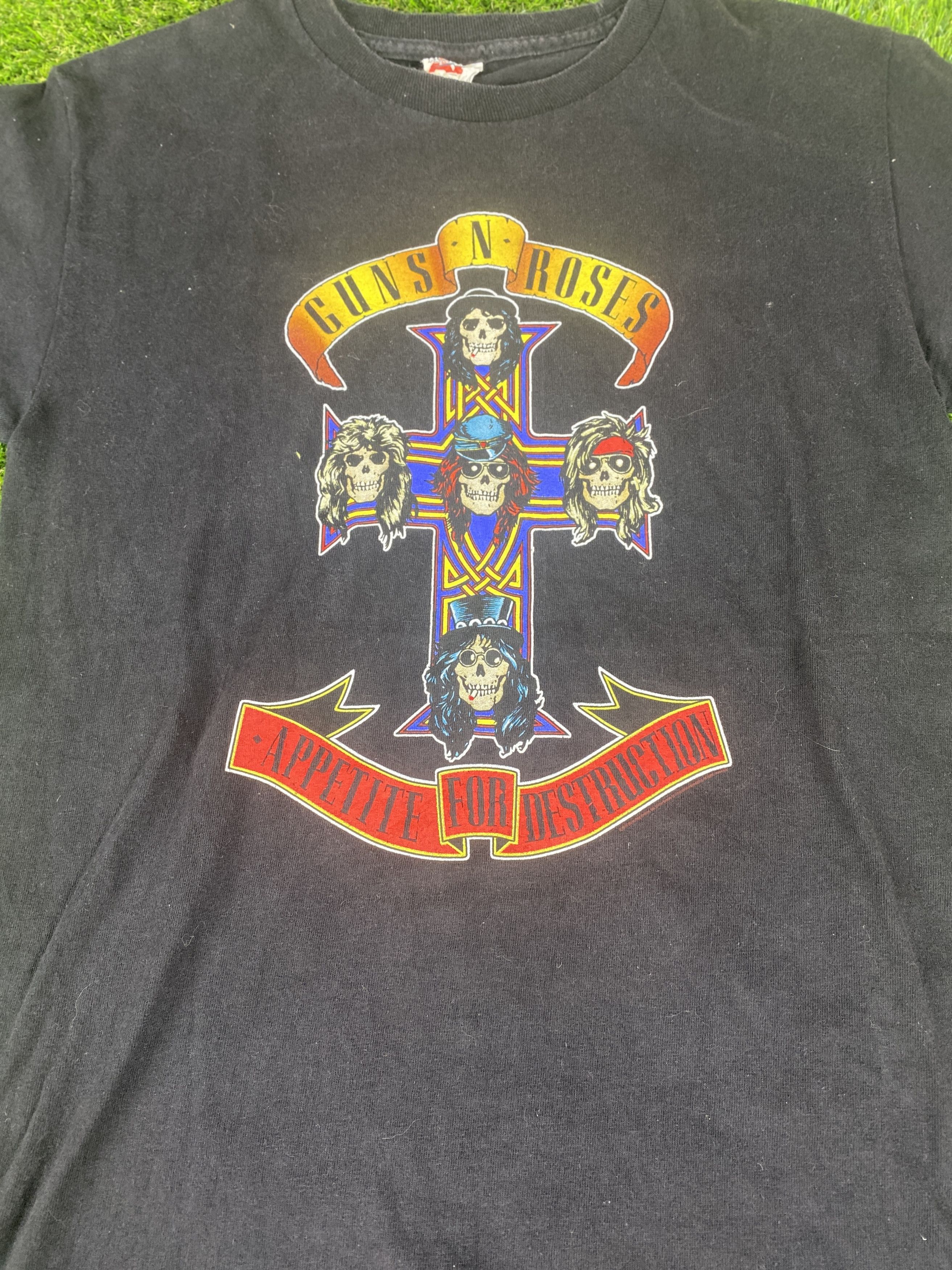 Guns N' Roses Gun N Roses Tshirt (T120) Size US S / EU 44-46 / 1 - 2 Thumbnail