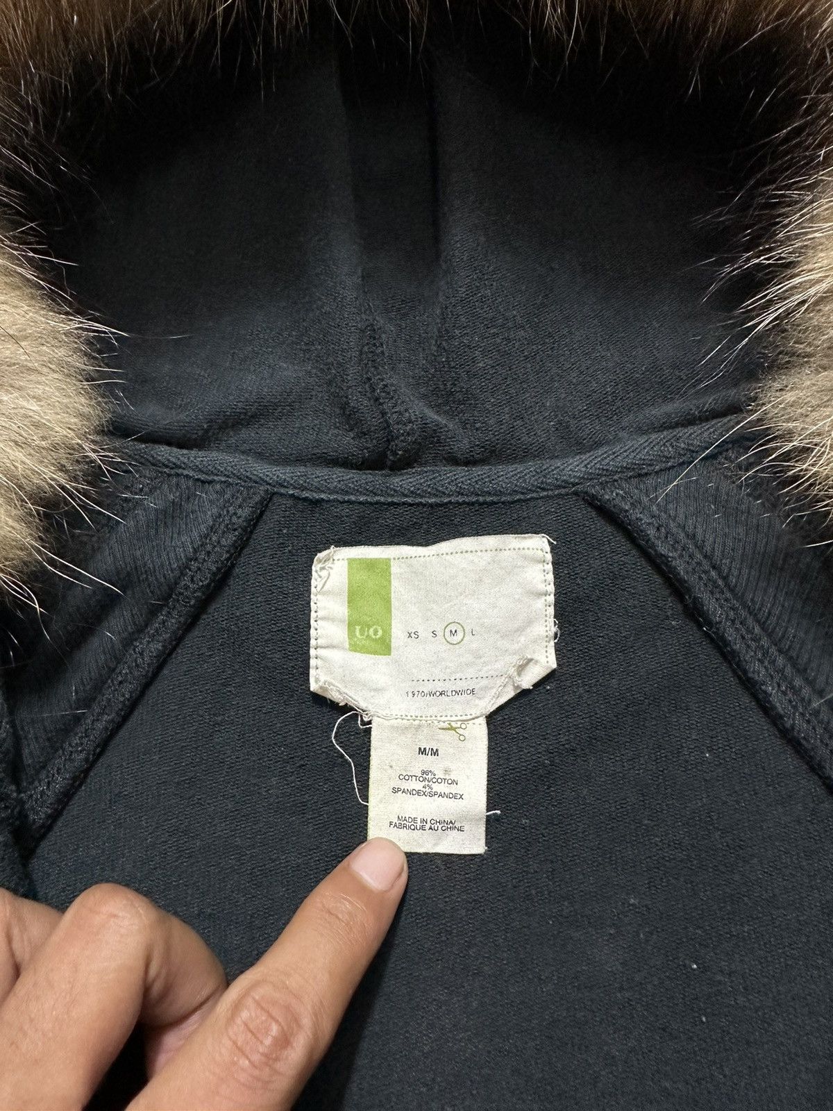 Le Grande Bleu (L.G.B.) DISTRESSED WORLDWIDE Zip Fur Hoodie IfSixWasNine LGB STYLE Size US S / EU 44-46 / 1 - 8 Thumbnail