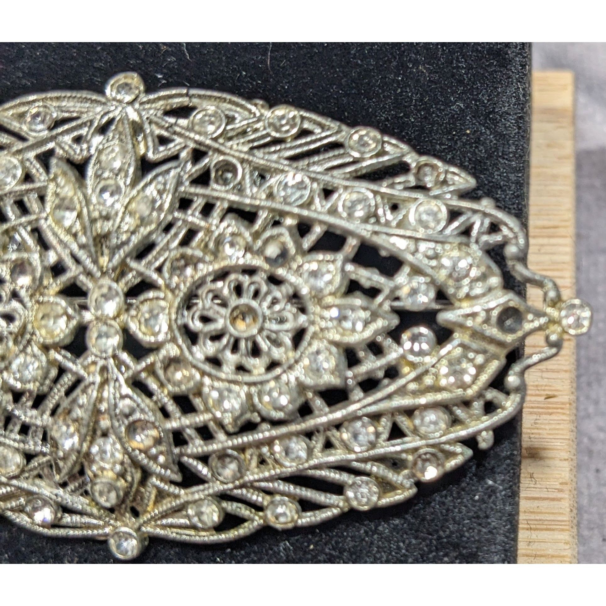Other Vintage Glam Art Deco Large Silver Tone Brooch Size ONE SIZE - 5 Thumbnail