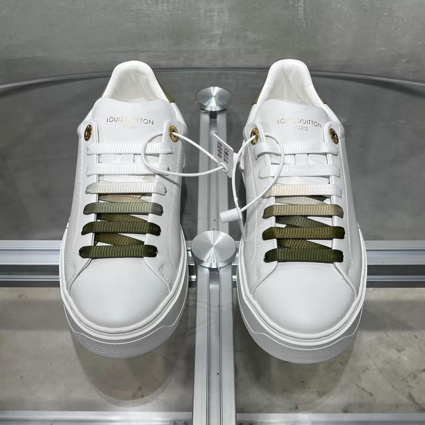 Louis Vuitton LV Time Out White Print Sneaker UK2.5/36.5 Size US 5 / IT 35 - 1 Thumbnail