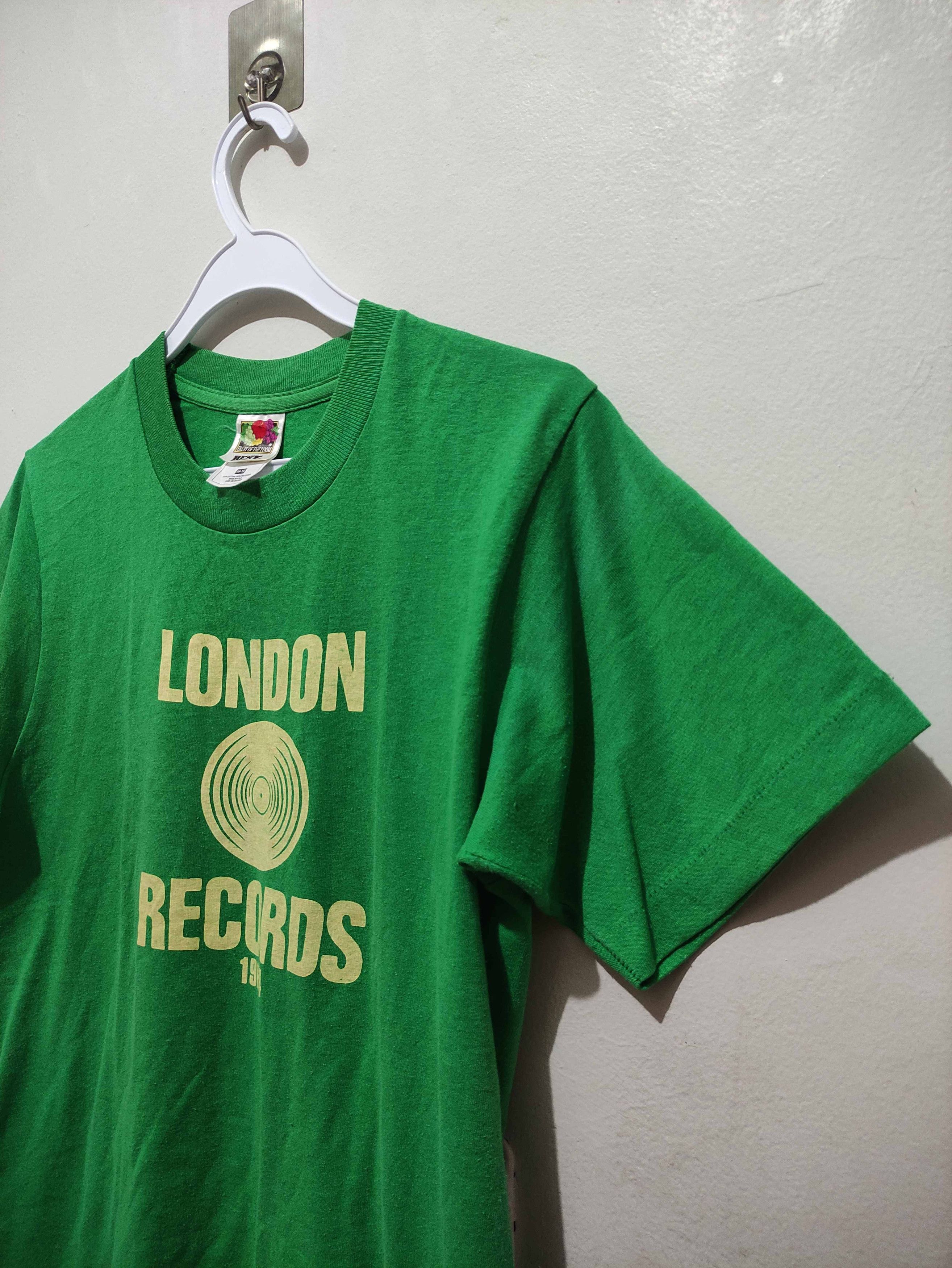 Band Tees Vintage London Records Shirt Size US S / EU 44-46 / 1 - 9 Thumbnail