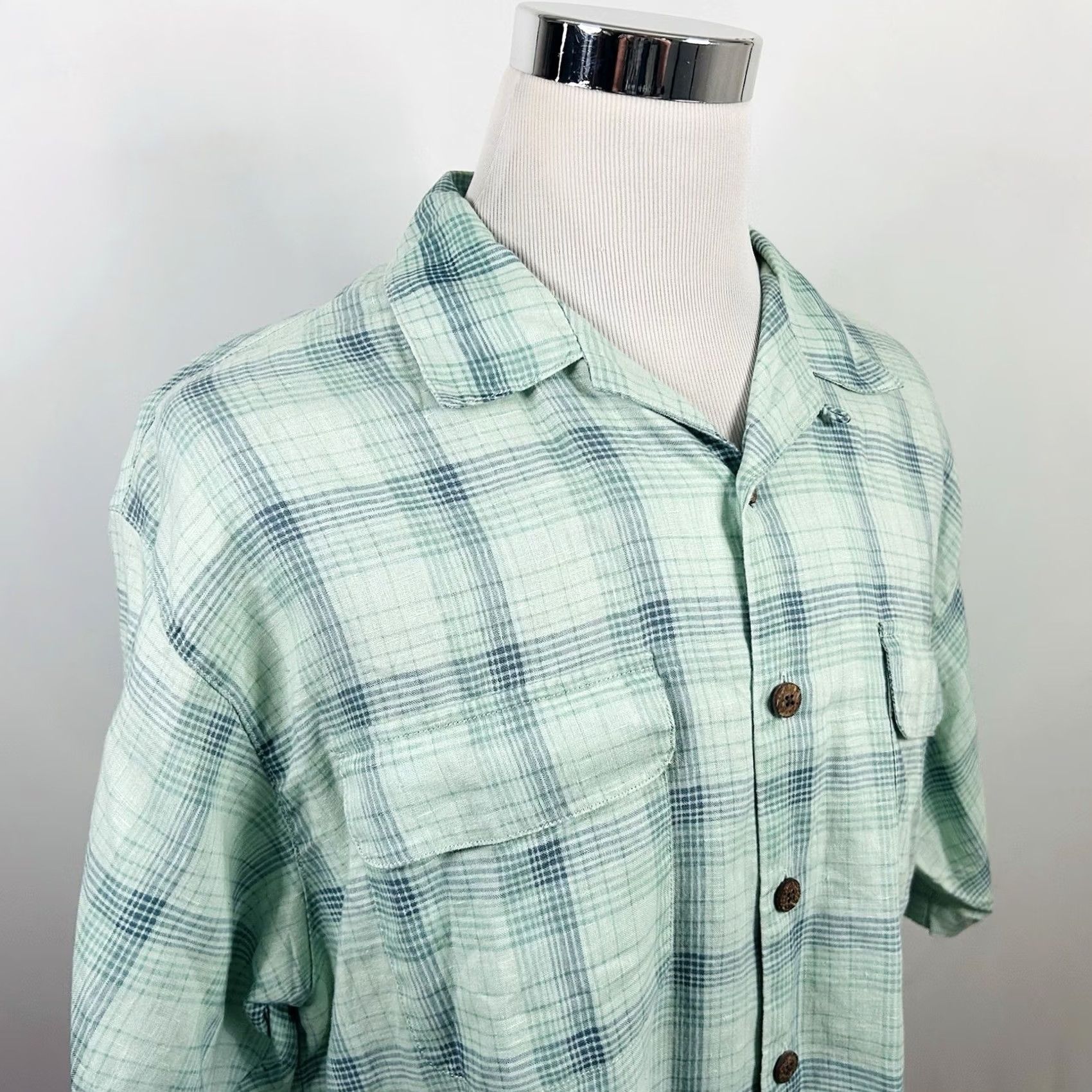 Tommy Bahama Tommy Bahama Shirt Vintage Large Plaid 100% Linen Green Blue Collared Short Sleeve Button-Up Men's L Regular Vintage Yes Size US L / EU 52-54 / 3 - 2 Thumbnail