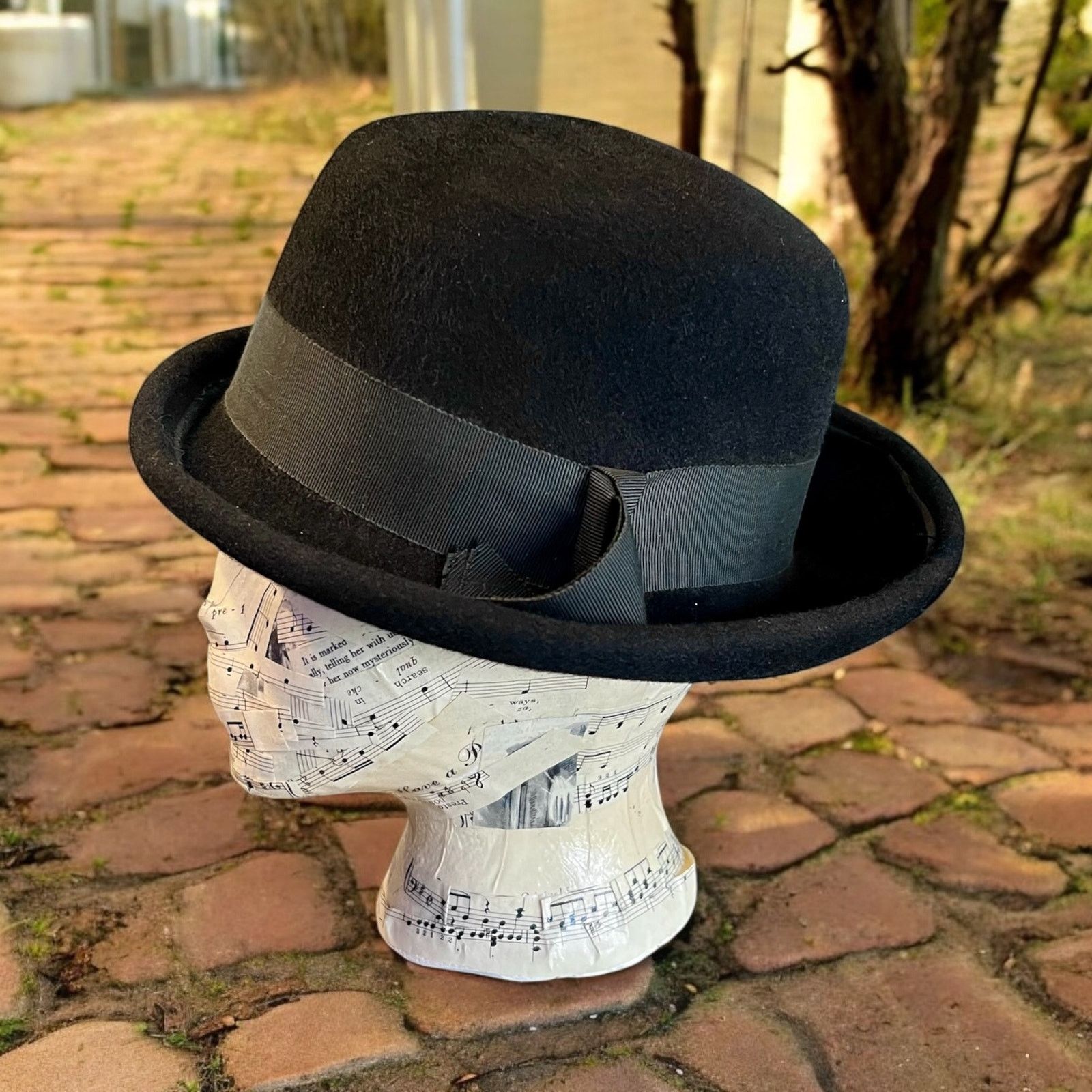 Vintage Vintage Black Hat-Henry Pollak NY- Wool-1940s-Breton-Bowler Size ONE SIZE - 3 Thumbnail