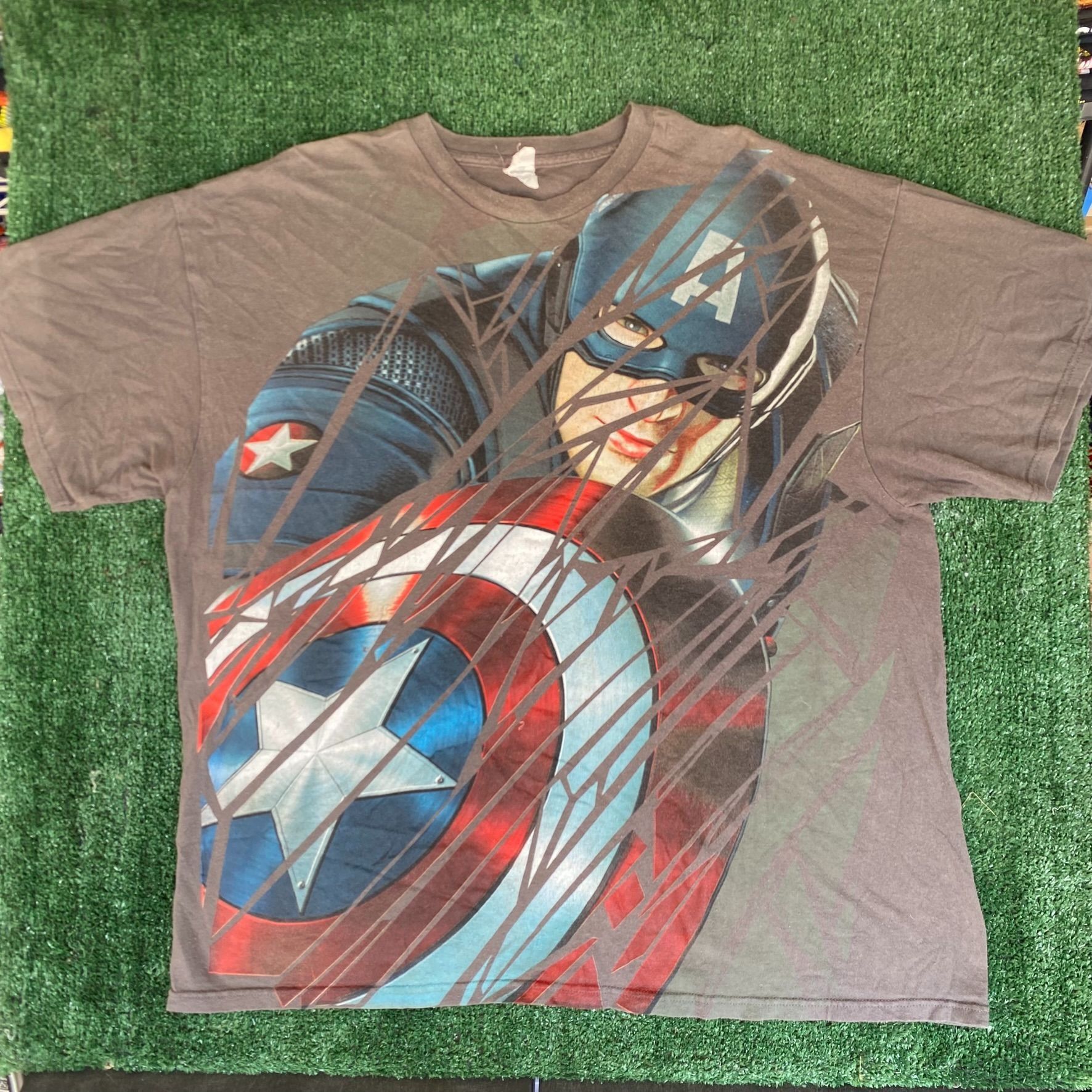 Marvel Comics Vintage Y2K Captain America Shirt Marvel Comic Movie Tee Size US XXL / EU 58 / 5 - 1 Thumbnail