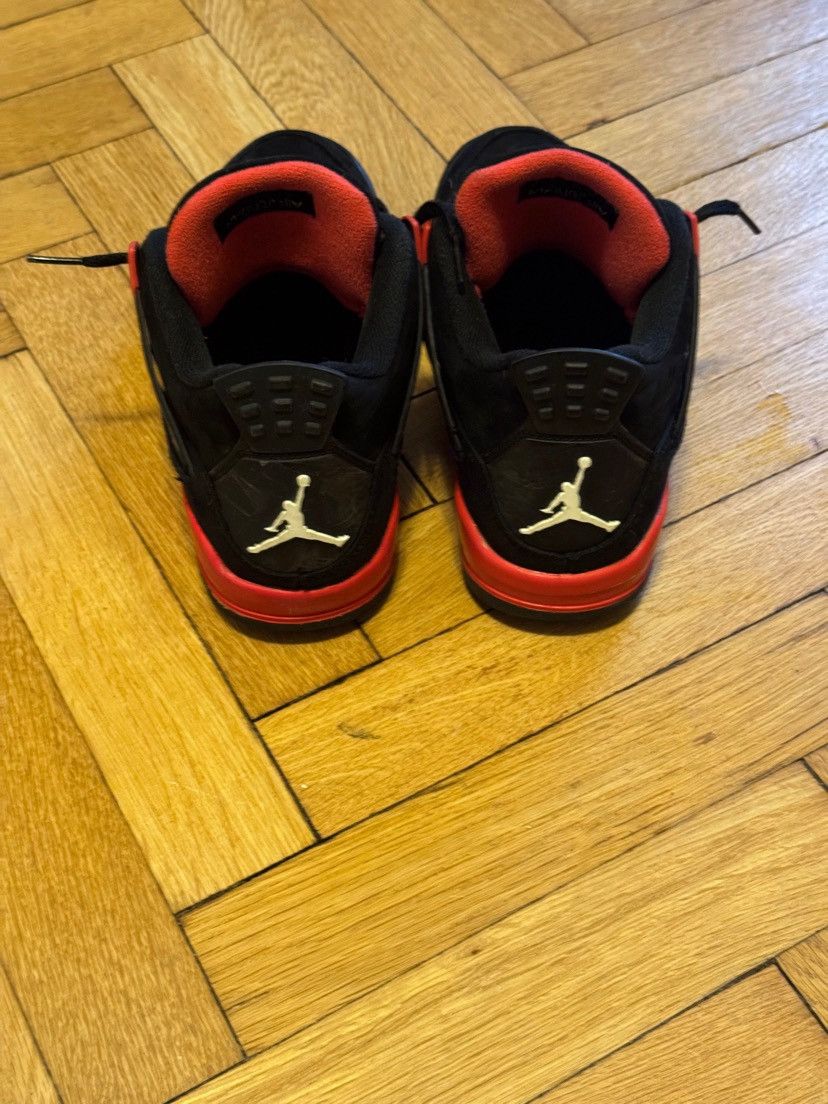 Jordan Brand Jordan 4 Red Thunders size 7 Size US 7 / EU 40 - 4 Thumbnail