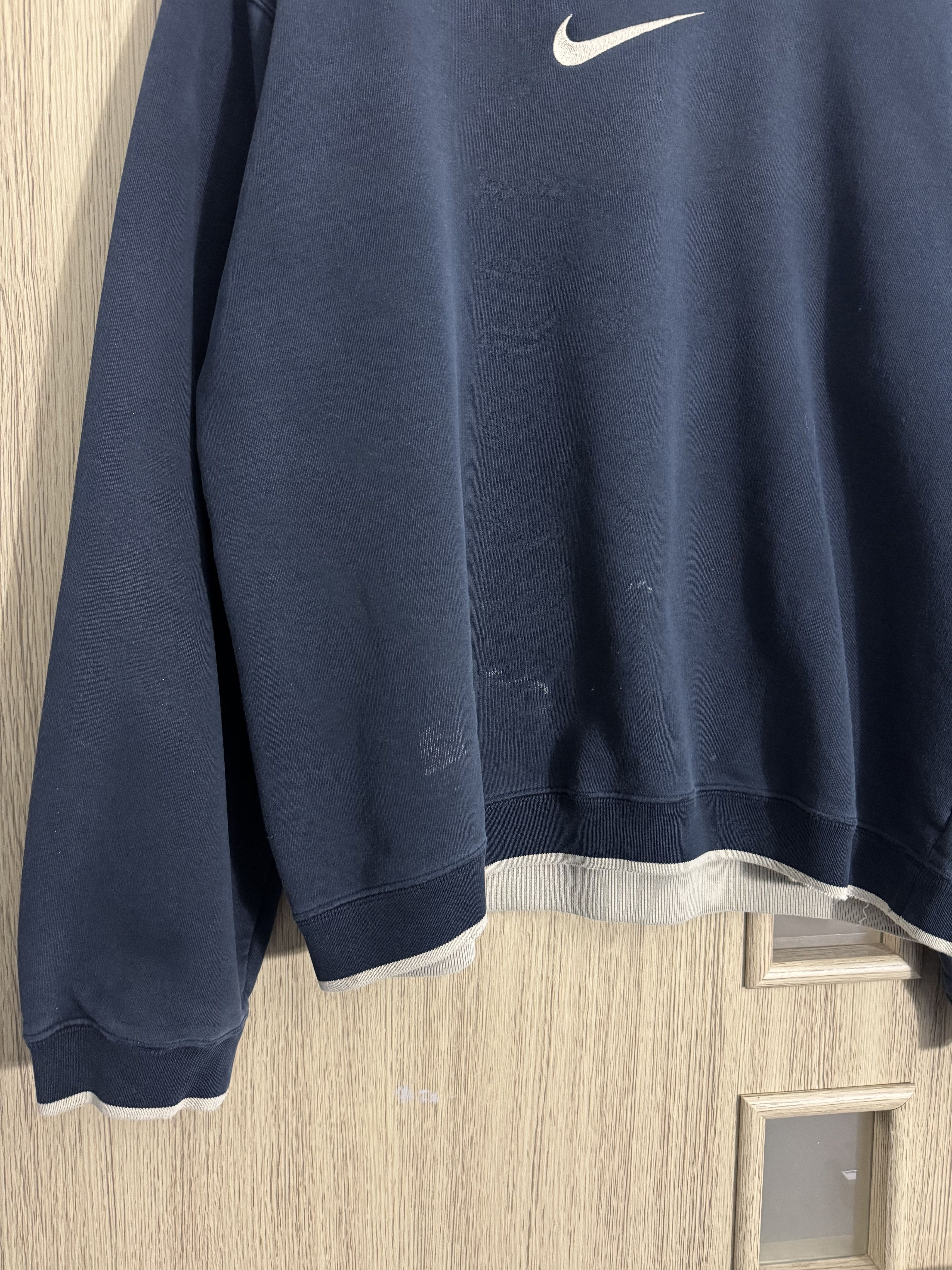 Nike Vintage Nike Sweatshirt Boxed Fit Swoosh Logo Rare 90s Sport Size US L / EU 52-54 / 3 - 5 Thumbnail