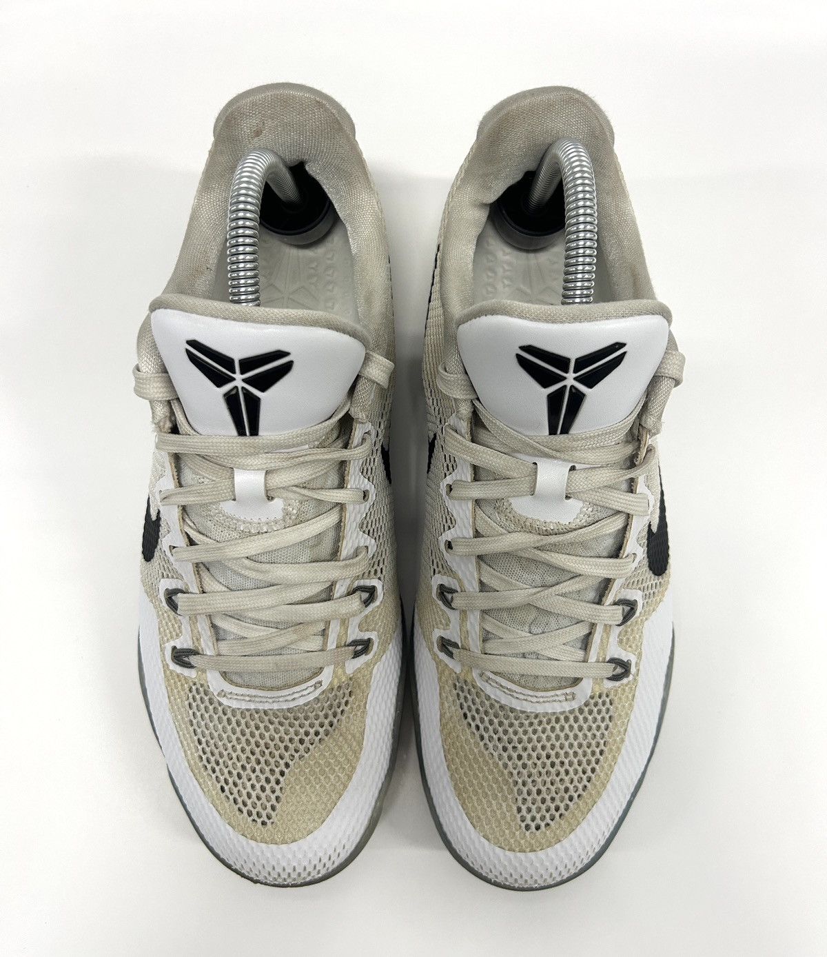 Nike Nike Kobe 11 EM Low ‘Fundamental’ (836183 100) Shoes Size: 8 Size US 8 / EU 41 - 4 Thumbnail