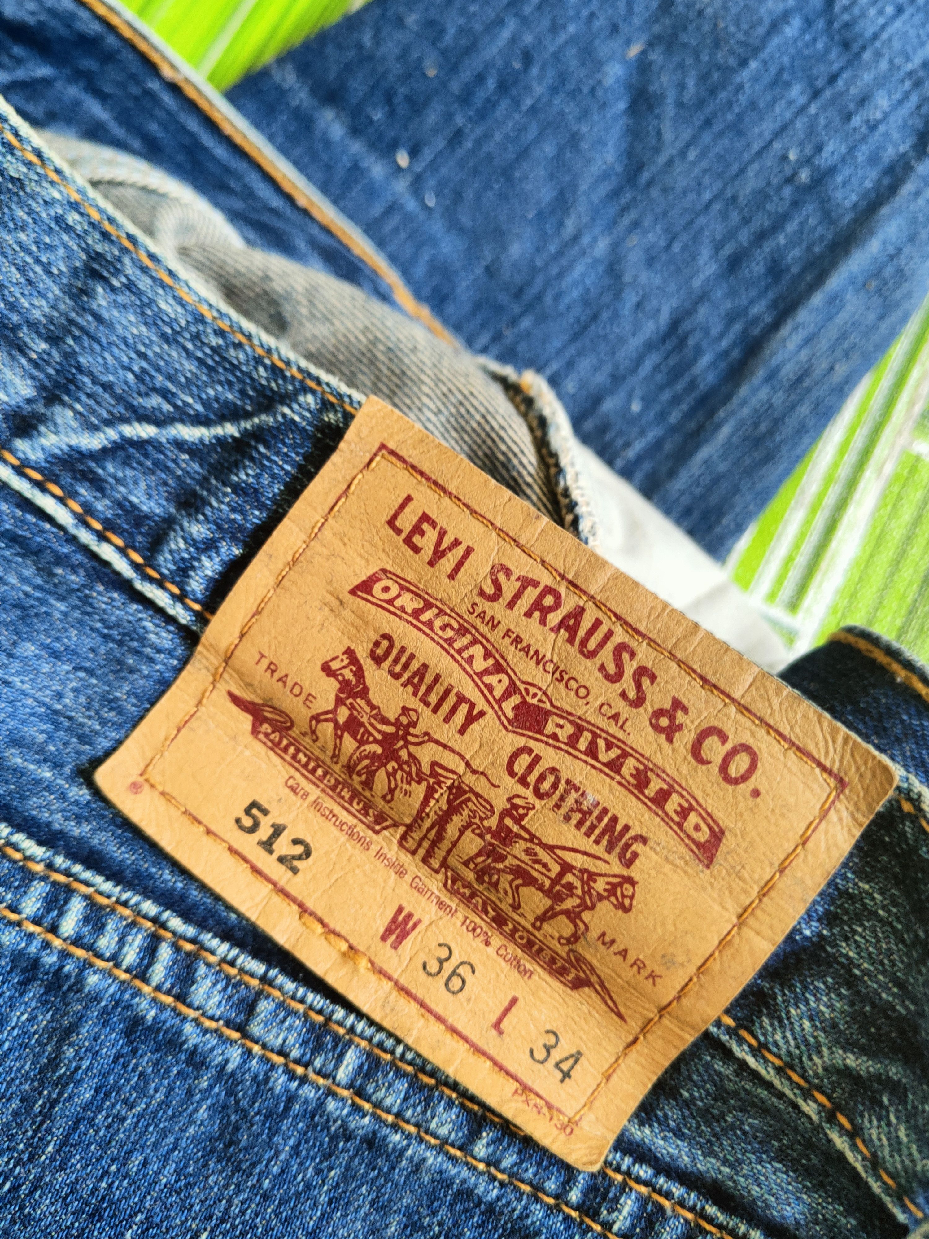 Levi's Levi's Dark Blue Distressed Ripped Jeans #S2823 Size US 36 / EU 52 - 14 Thumbnail
