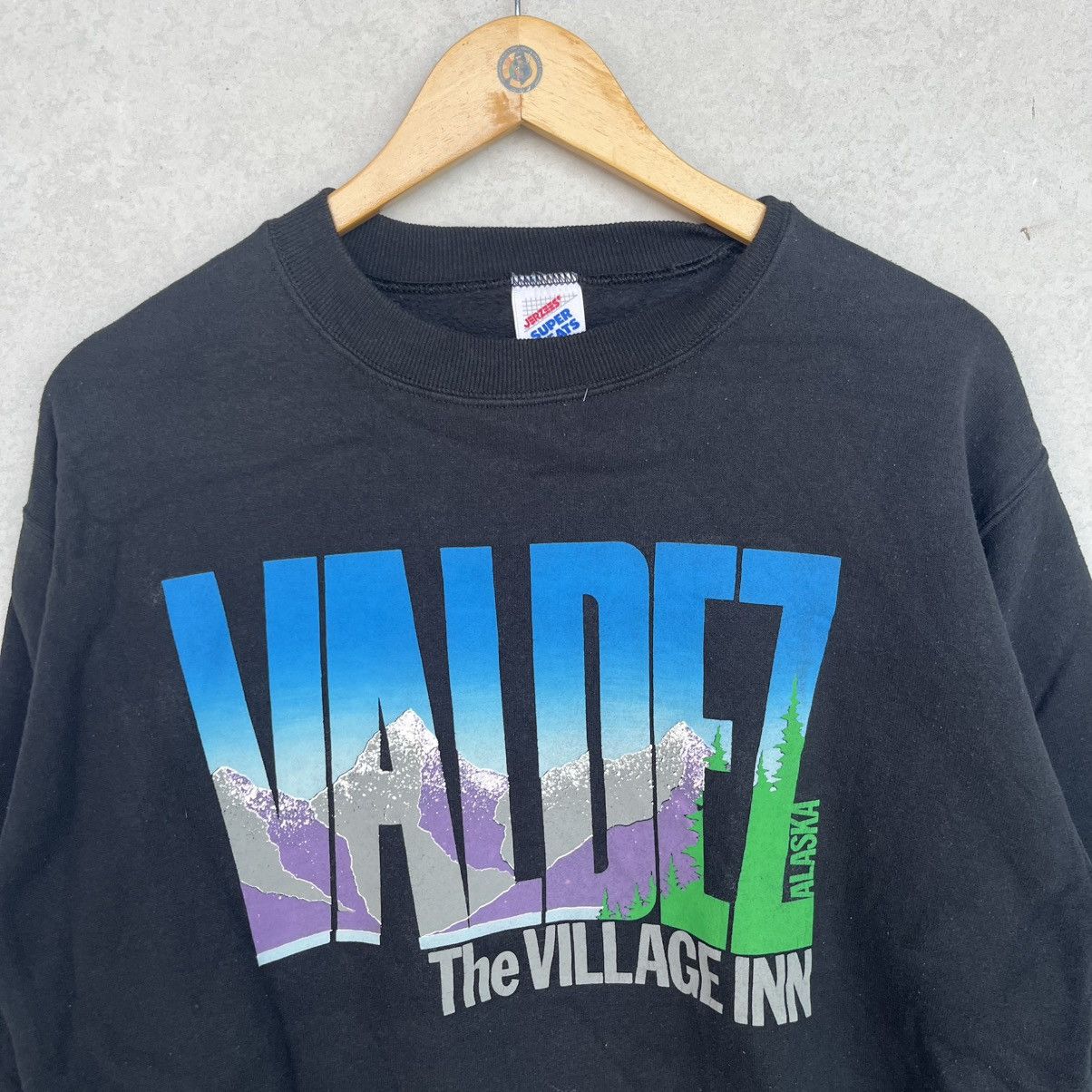 Other Vintage 90s Valdez Alaska Black Crewneck Sweatshirt Size L Size US L / EU 52-54 / 3 - 4 Thumbnail