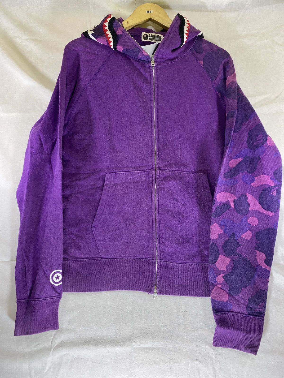 Bape old bape shark wgm side camo Size US L / EU 52-54 / 3 - 1 Thumbnail