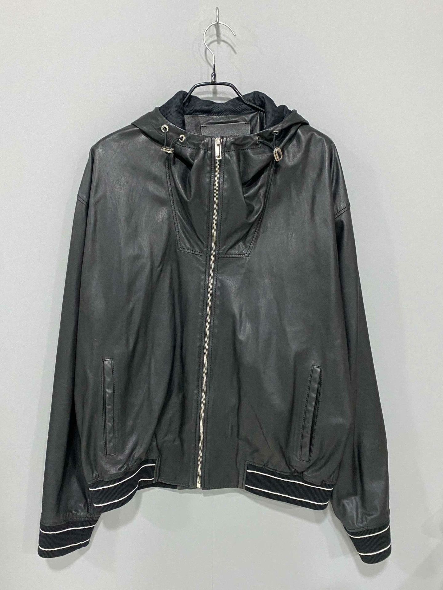 Givenchy Givenchy Premium Leather Jacket m Men Size US M / EU 48-50 / 2 - 1 Thumbnail