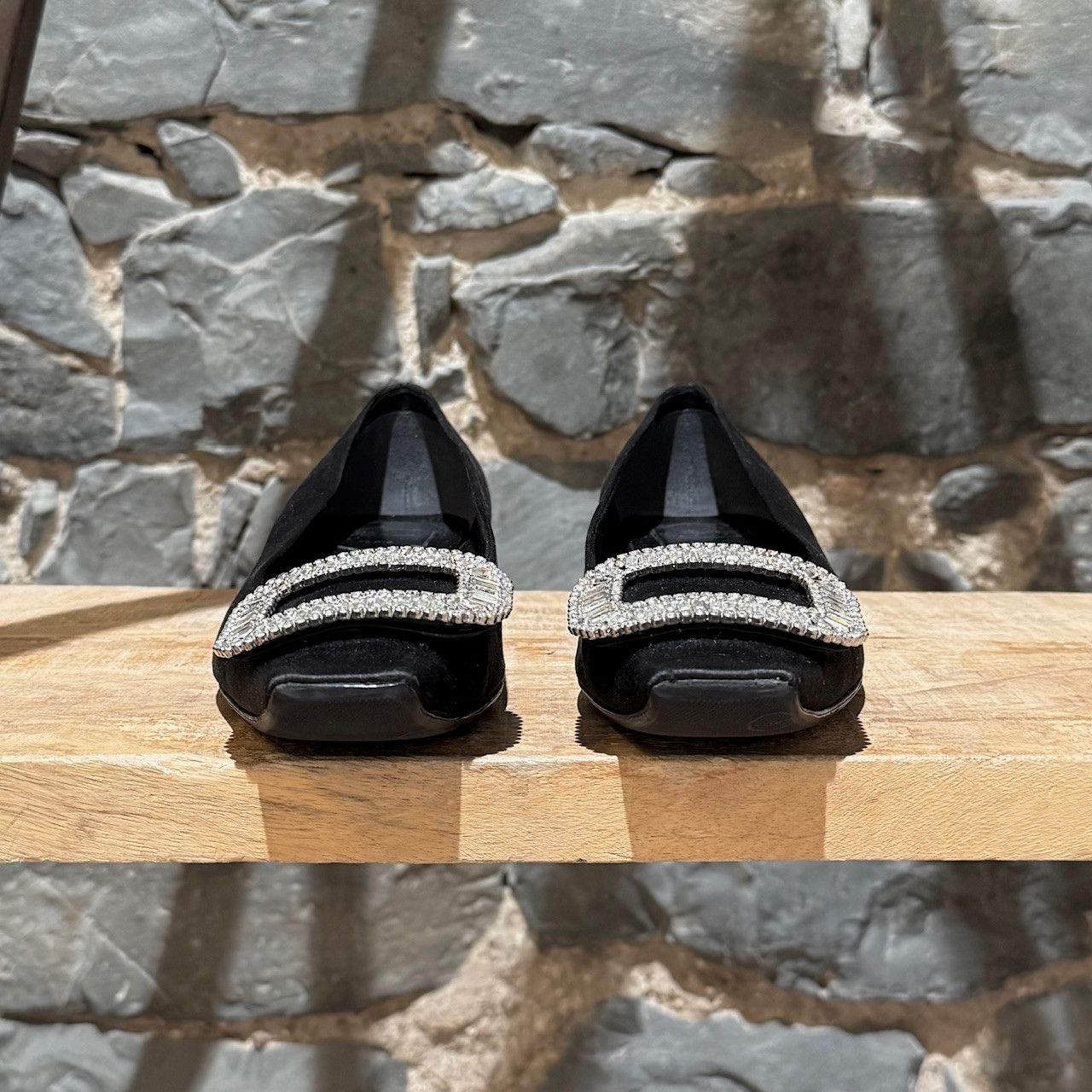 Roger Vivier Roger Vivier Belle Vivier Strass Black Satin Ballet Flats Size US 7 / IT 37 - 2 Thumbnail