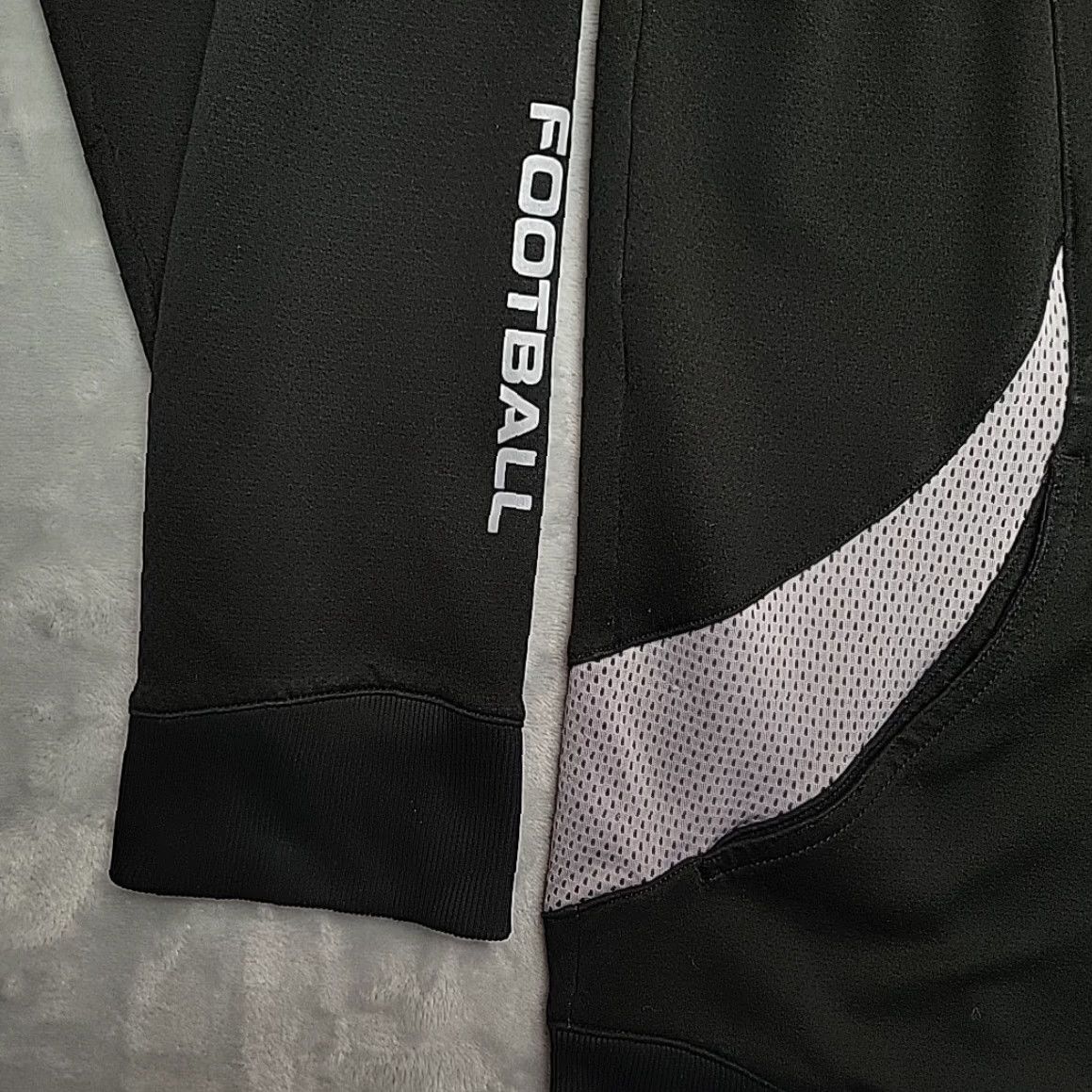 Under Armour Under Armour Hoodie Mens L Black Performance Hooded Pullover Football Coldgear Size US L / EU 52-54 / 3 - 2 Thumbnail