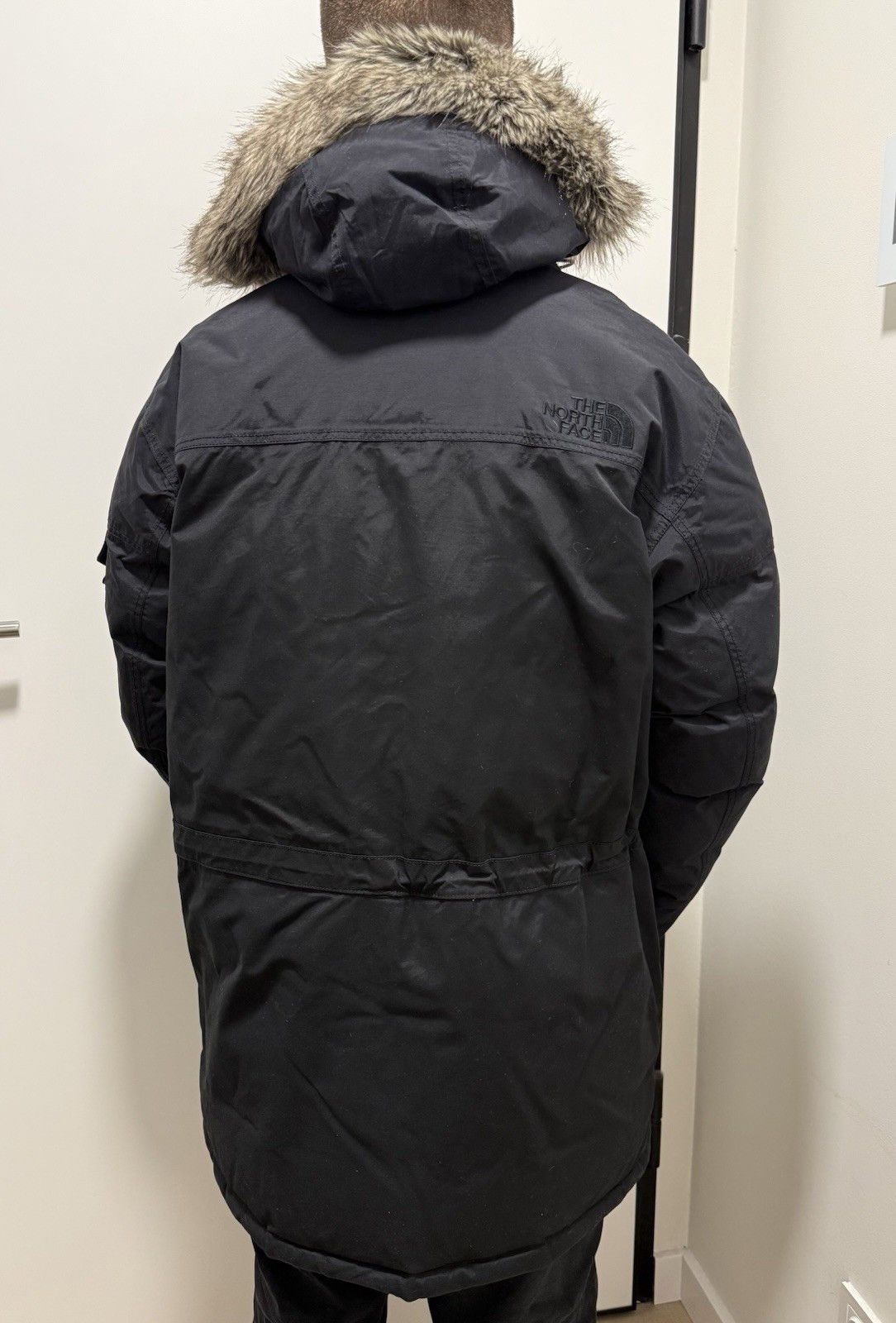 The North Face The North Face Men`s McMurdo Down Hooded Outdoor Jacket Size US XL / EU 56 / 4 - 9 Thumbnail