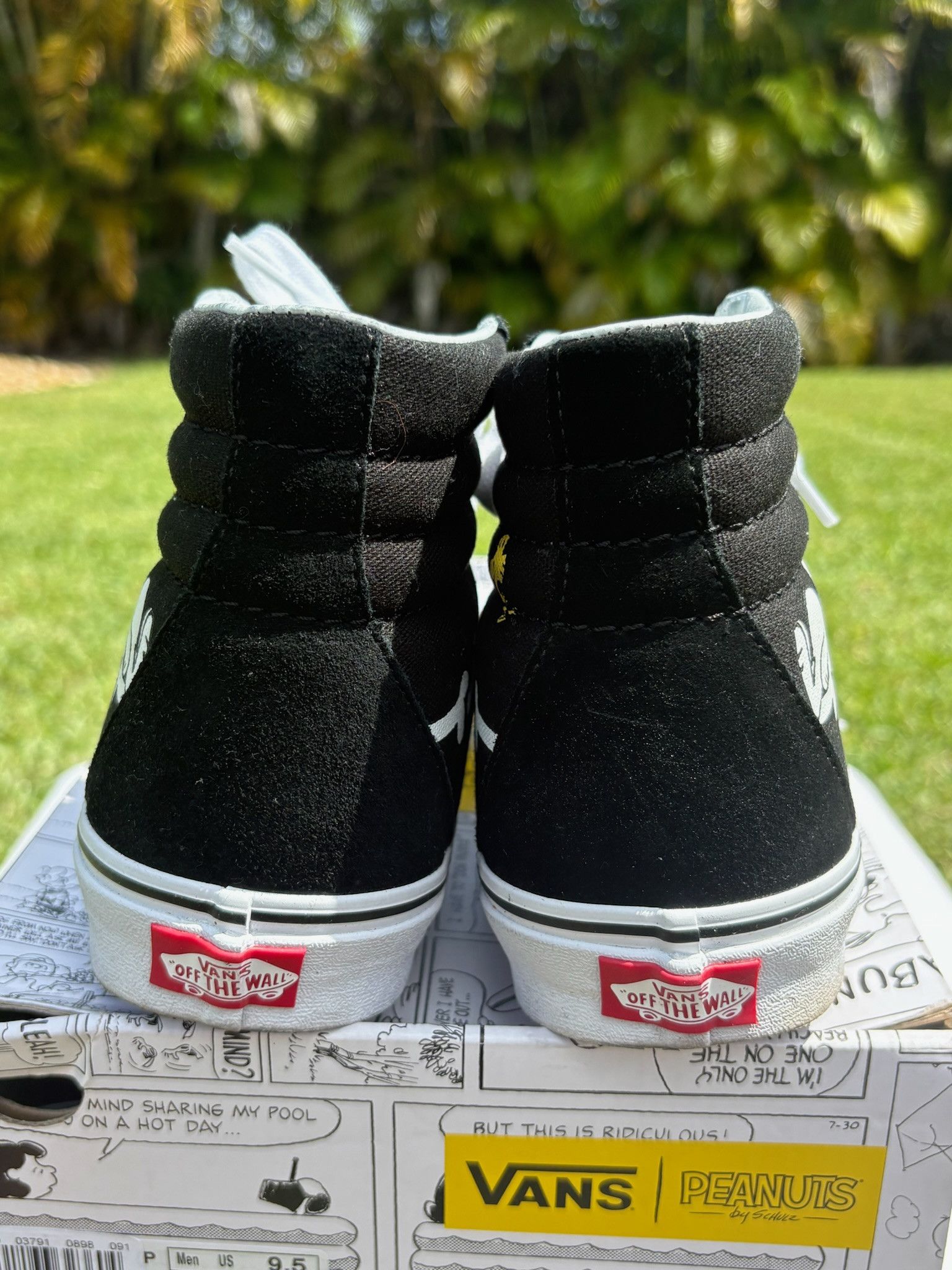 Peanuts × Vans Peanuts x Vans Skate High Tops Size US 9.5 / EU 42-43 - 4 Thumbnail