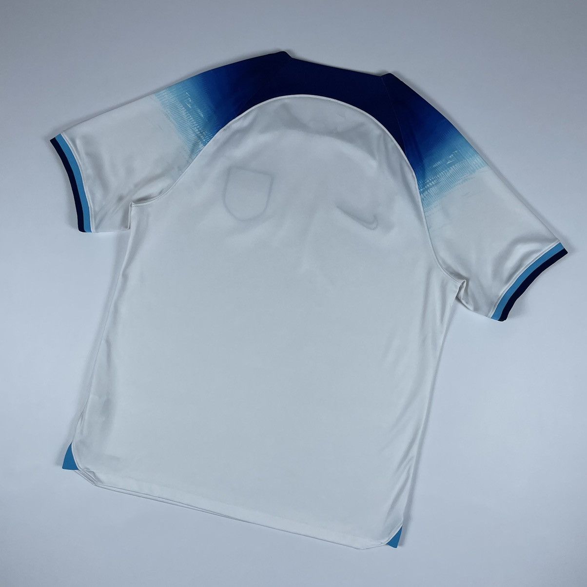 Nike Nike England Home Soccer Jersey Football T-shirt Size US L / EU 52-54 / 3 - 11 Thumbnail