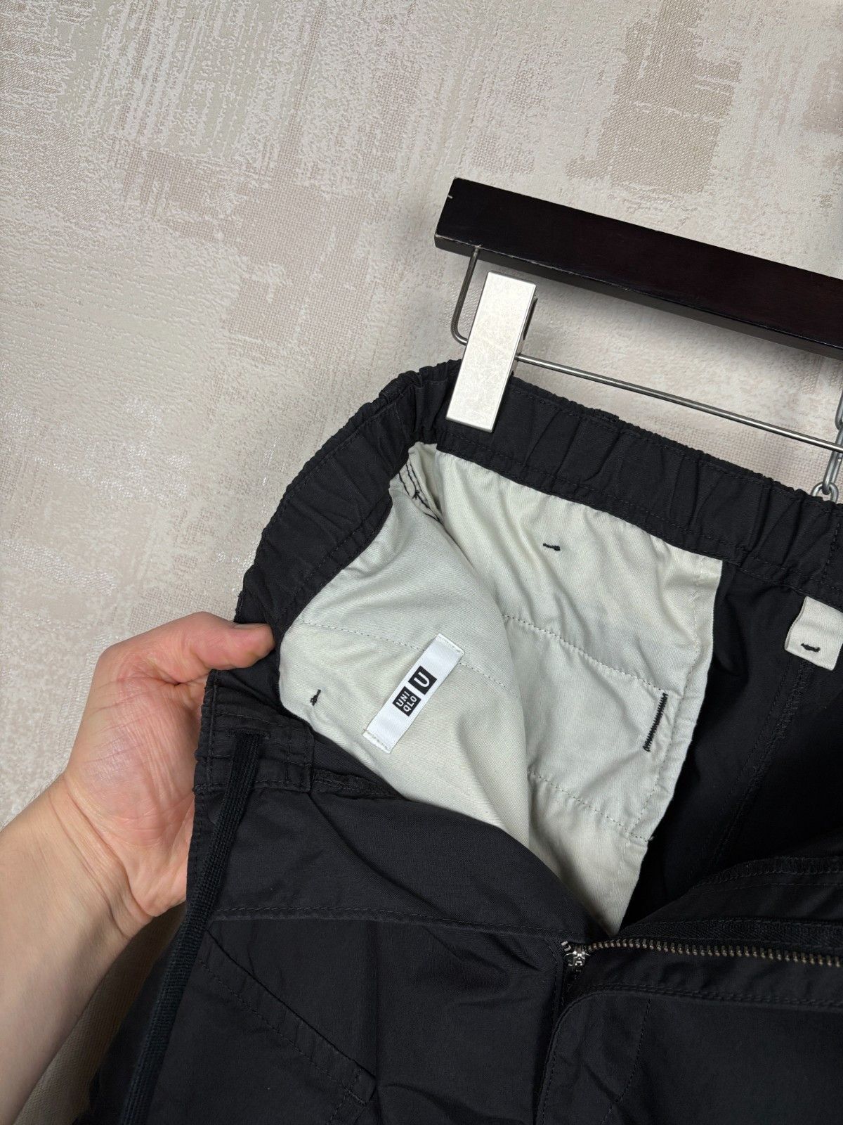 Uniqlo Uniqlo U Utility Cargo Pants Size S fits to W30–32 Size US 30 / EU 46 - 14 Thumbnail