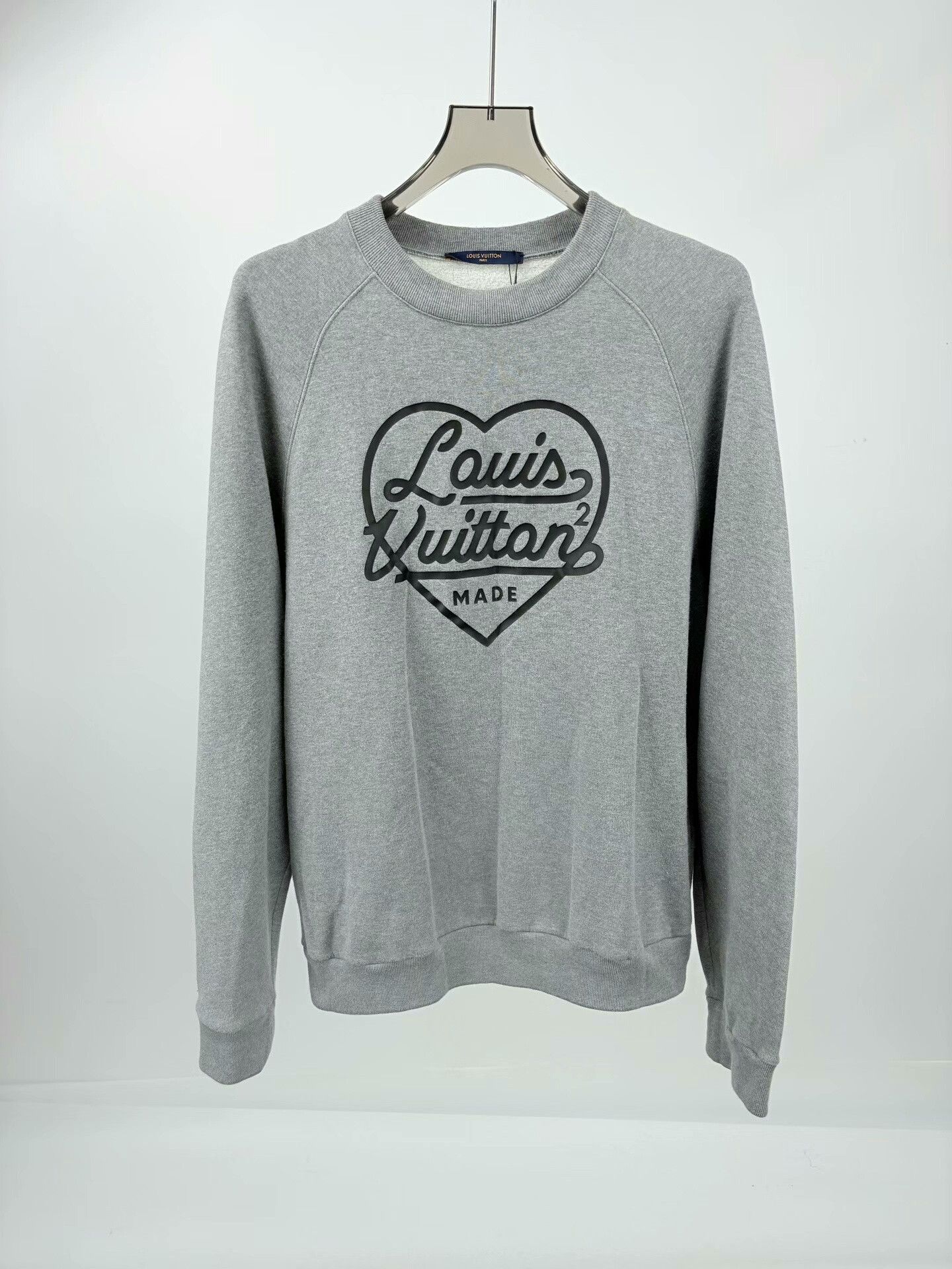 Louis Vuitton louis vuitton nigo long sleeve sweatshirt Size US XL / EU 56 / 4 - 1 Thumbnail
