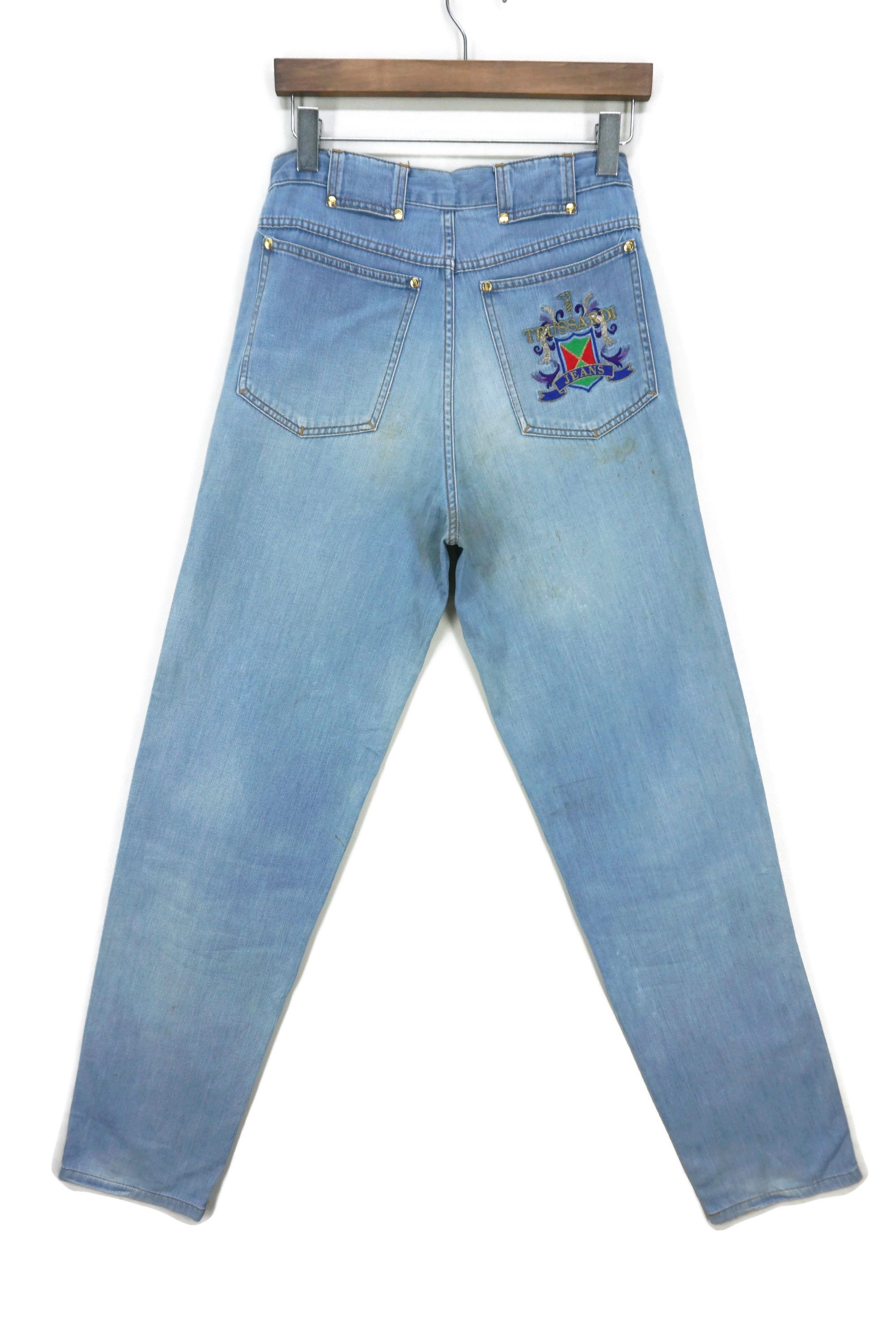 Trussardi Vintage Trussardi Jeans W29xL33 High Waisted Dirty Denim Size US 29 - 1 Thumbnail