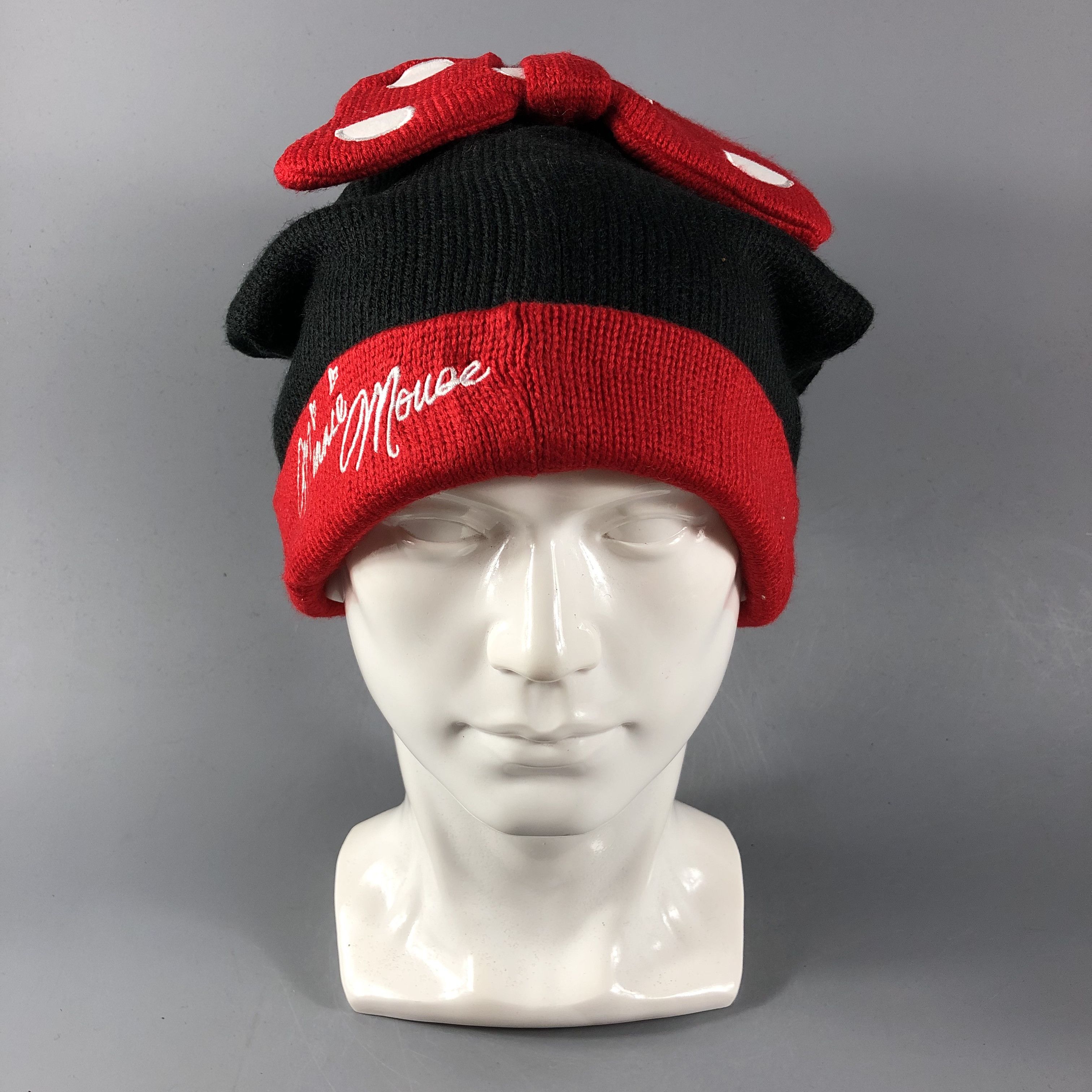 Disney Minnie Mouse Devil Ears Beanie Snowcap Snow Hat B677 Size ONE SIZE - 1 Thumbnail
