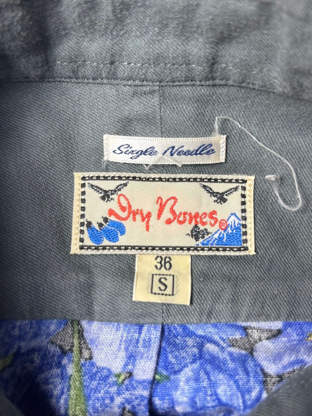 Dry Bones 2000s Dry Bones Japan Single Needle Floral Shirt Size US S / EU 44-46 / 1 - 5 Thumbnail