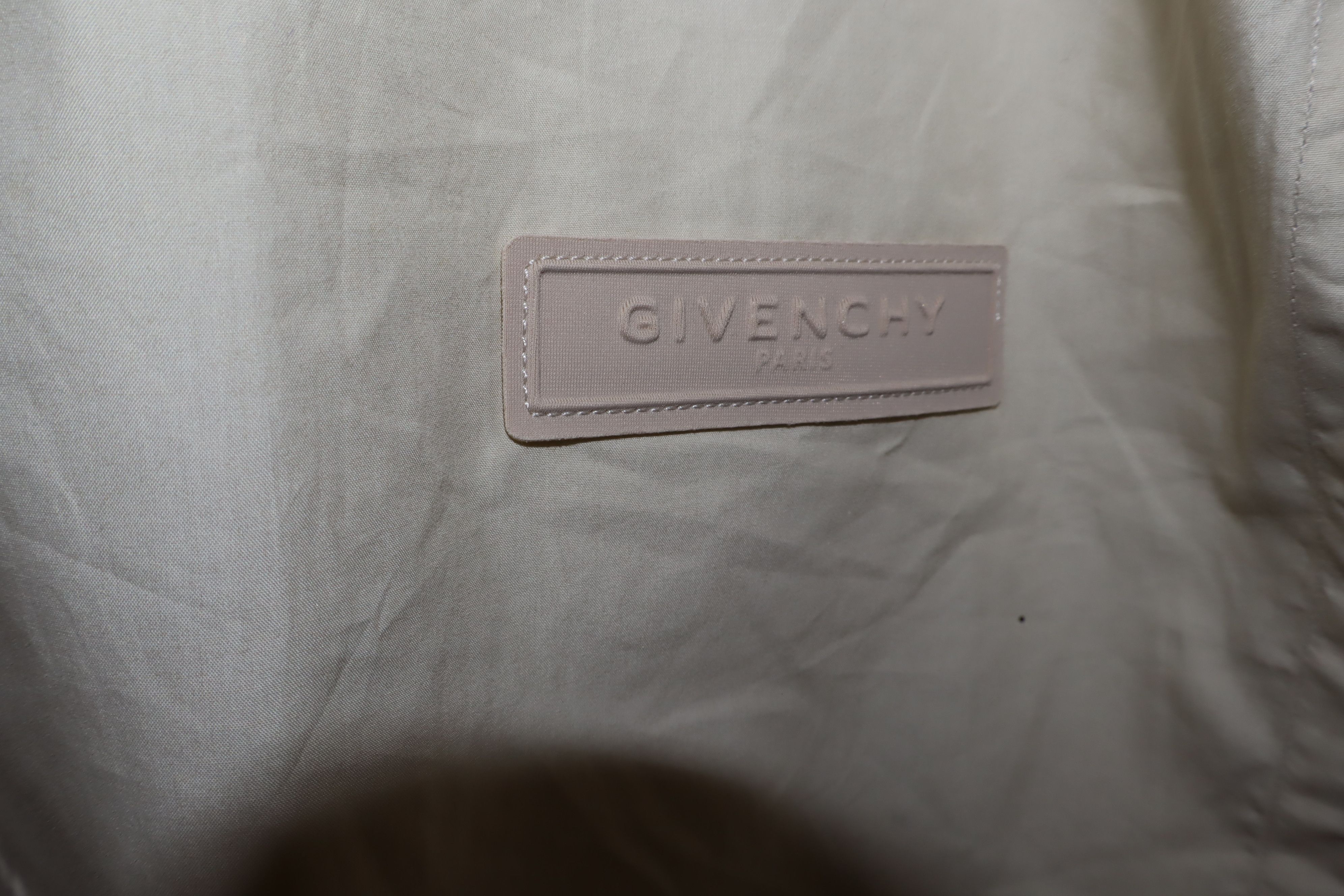 Givenchy Short sleeve shirt Size US S / EU 44-46 / 1 - 2 Thumbnail
