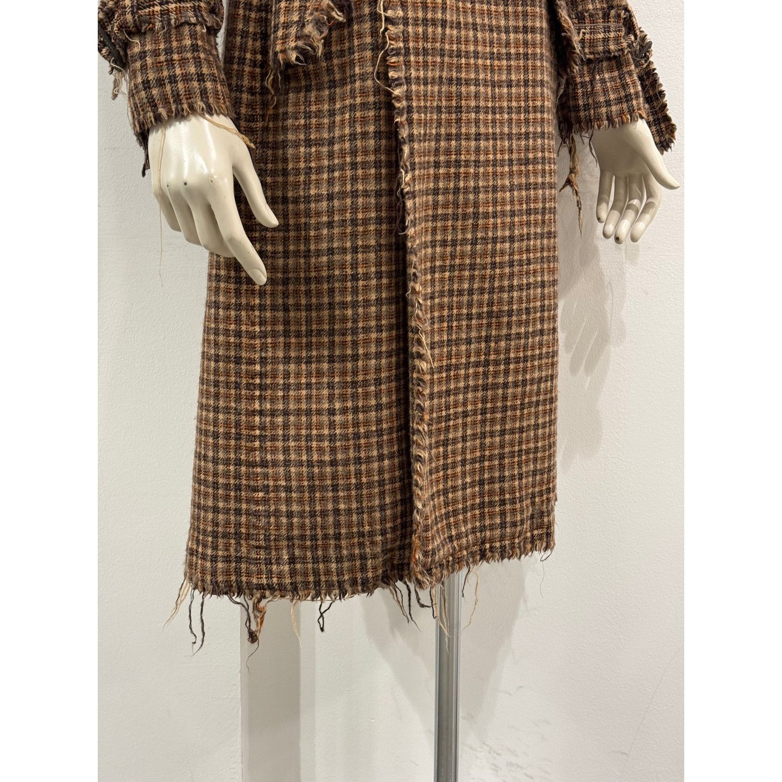 Junya Watanabe A/W2004 Junya Watanabe distressed tweed runway coat Size M / US 6-8 / IT 42-44 - 4 Thumbnail