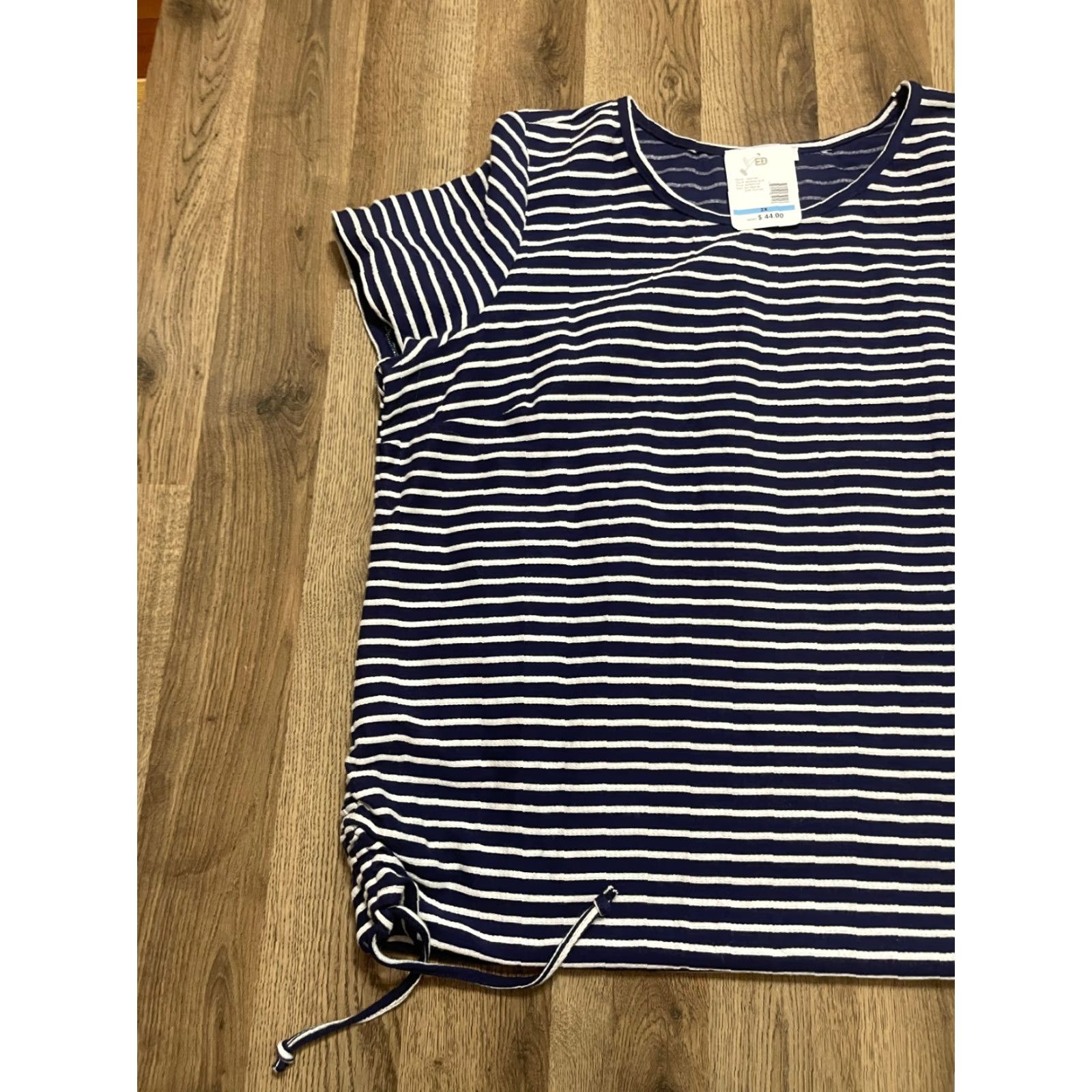 Vintage Emily Daniels Shirt Womens Plus 2X Blue White Striped Side Lace Up NWT T-Shirt Short Sleeve Round Neck Casual 2X Womens90 Size XXL / US 16-18 / IT 52-54 - 3 Thumbnail