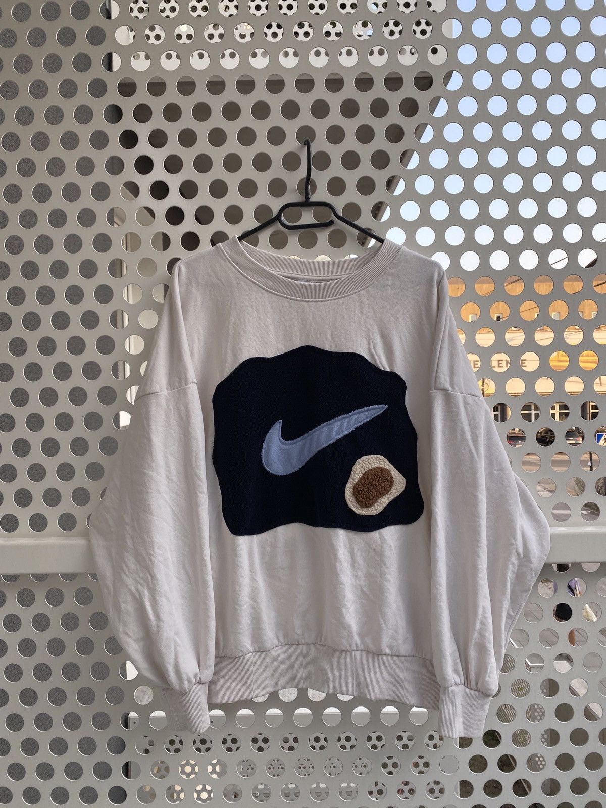 Nike × Vintage Vintage Nike Custom Skelet Center Swoosh Oversize Hoodie Y2K Size US L / EU 52-54 / 3 - 1 Thumbnail