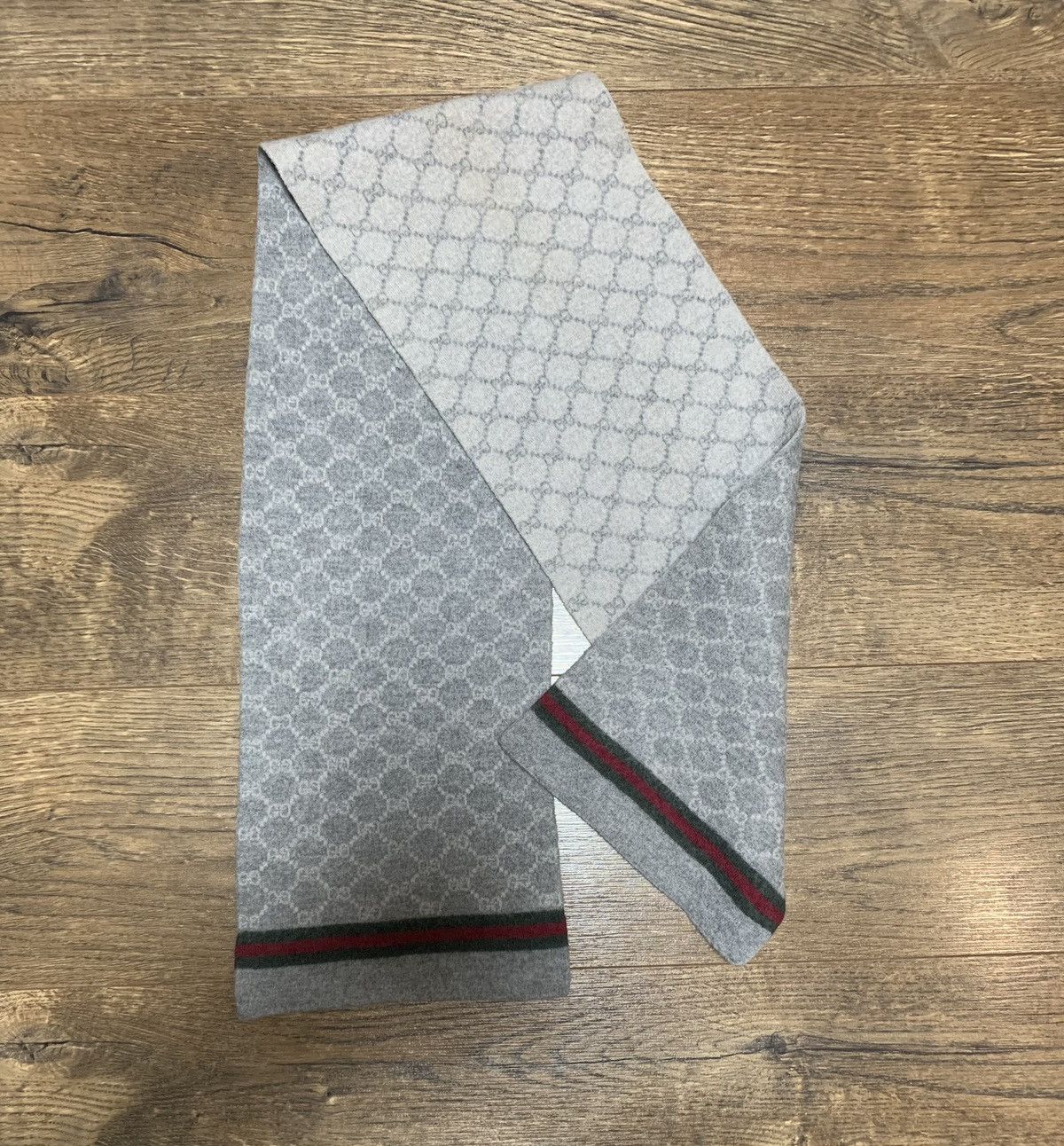 Gucci Scarf Gucci Luxury one size original Size ONE SIZE - 2 Thumbnail