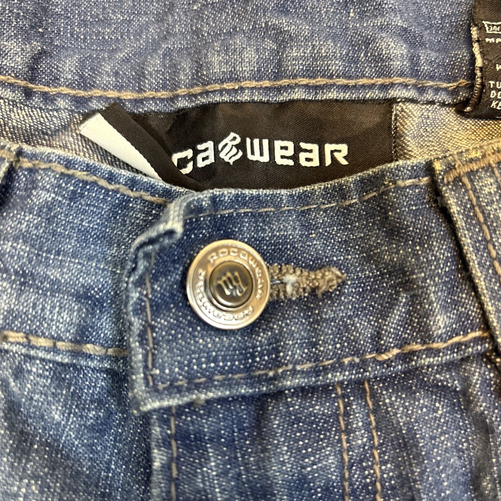 Rocawear Rocawear Jean Shorts Men’s Y2K Baggy Loose 36 Blue Denim Jorts Mens 36 Blue Denim Size US 36 / EU 52 - 2 Thumbnail