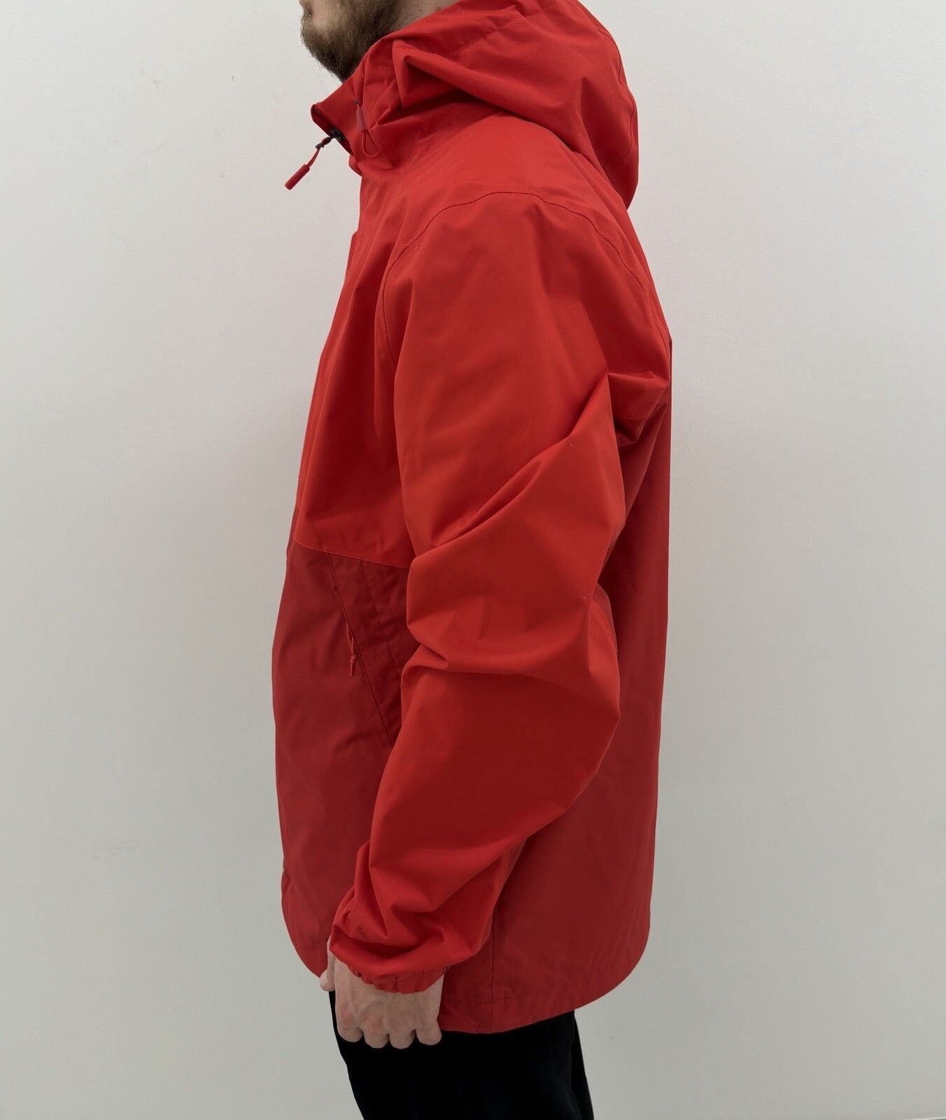 The North Face The North Face Dryvent Hooded Rain Jacket Red Hiking Outdoor Size US L / EU 52-54 / 3 - 3 Thumbnail