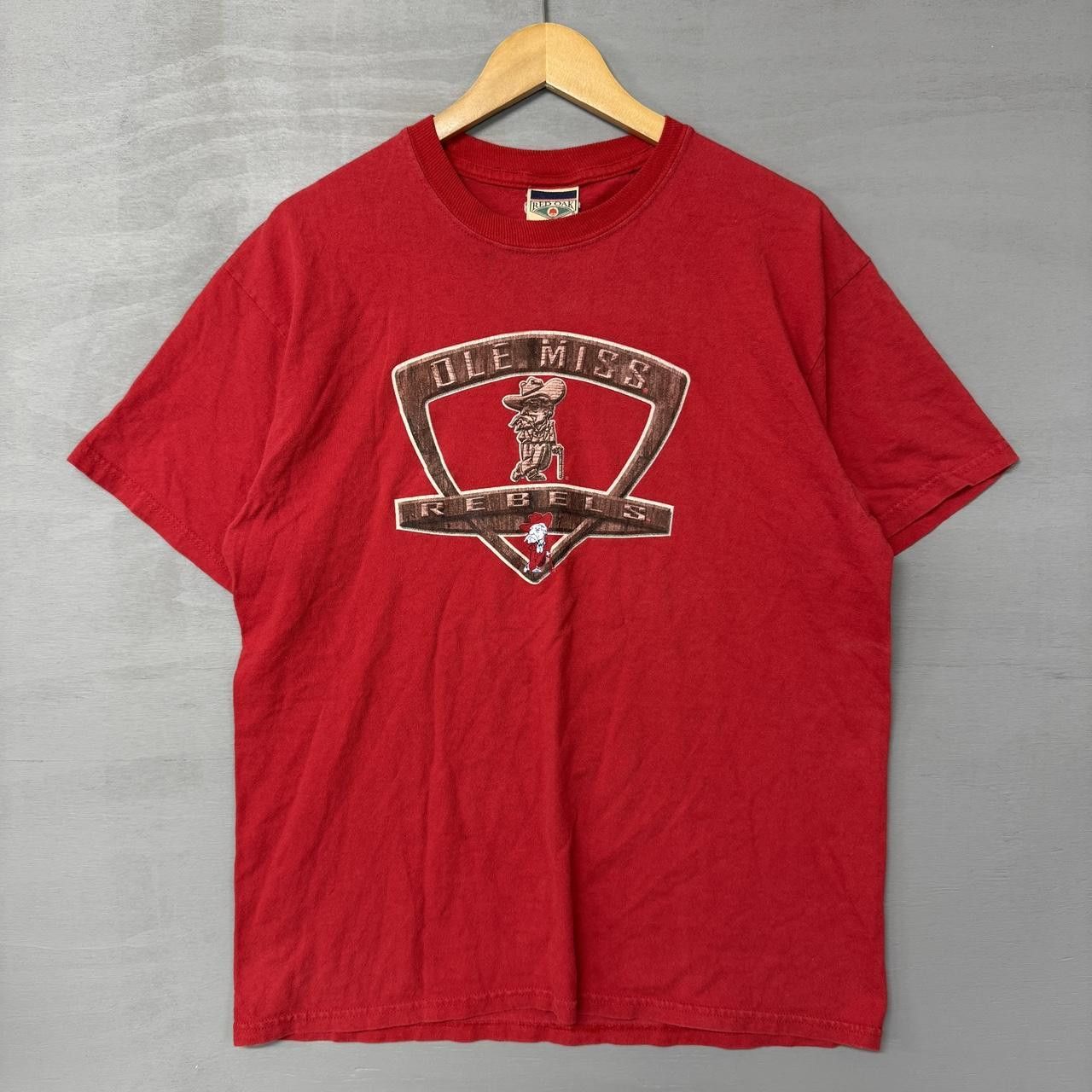 Vintage Vintage Ole Miss Rebels Colonel Reb T Shirt Large Size US L / EU 52-54 / 3 - 1 Thumbnail