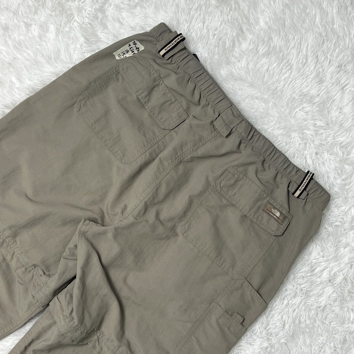 The North Face The North Face Outdoor/Hiking Cargo Pants Size US 39 - 5 Thumbnail