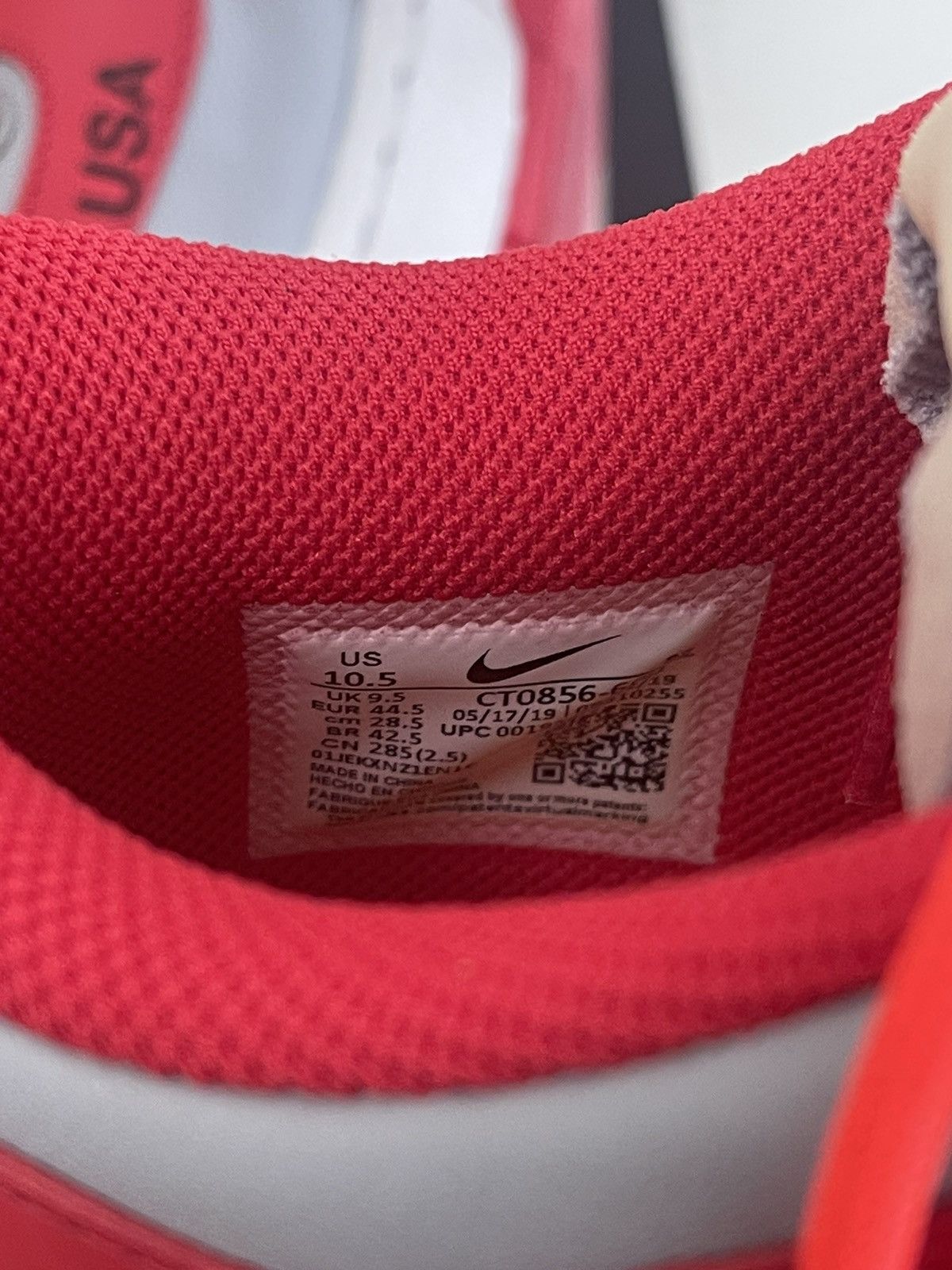 Nike × Off-White Dunk Low University Red-Wolf Grey 2019 Size US 10.5 / EU 43-44 - 9 Thumbnail