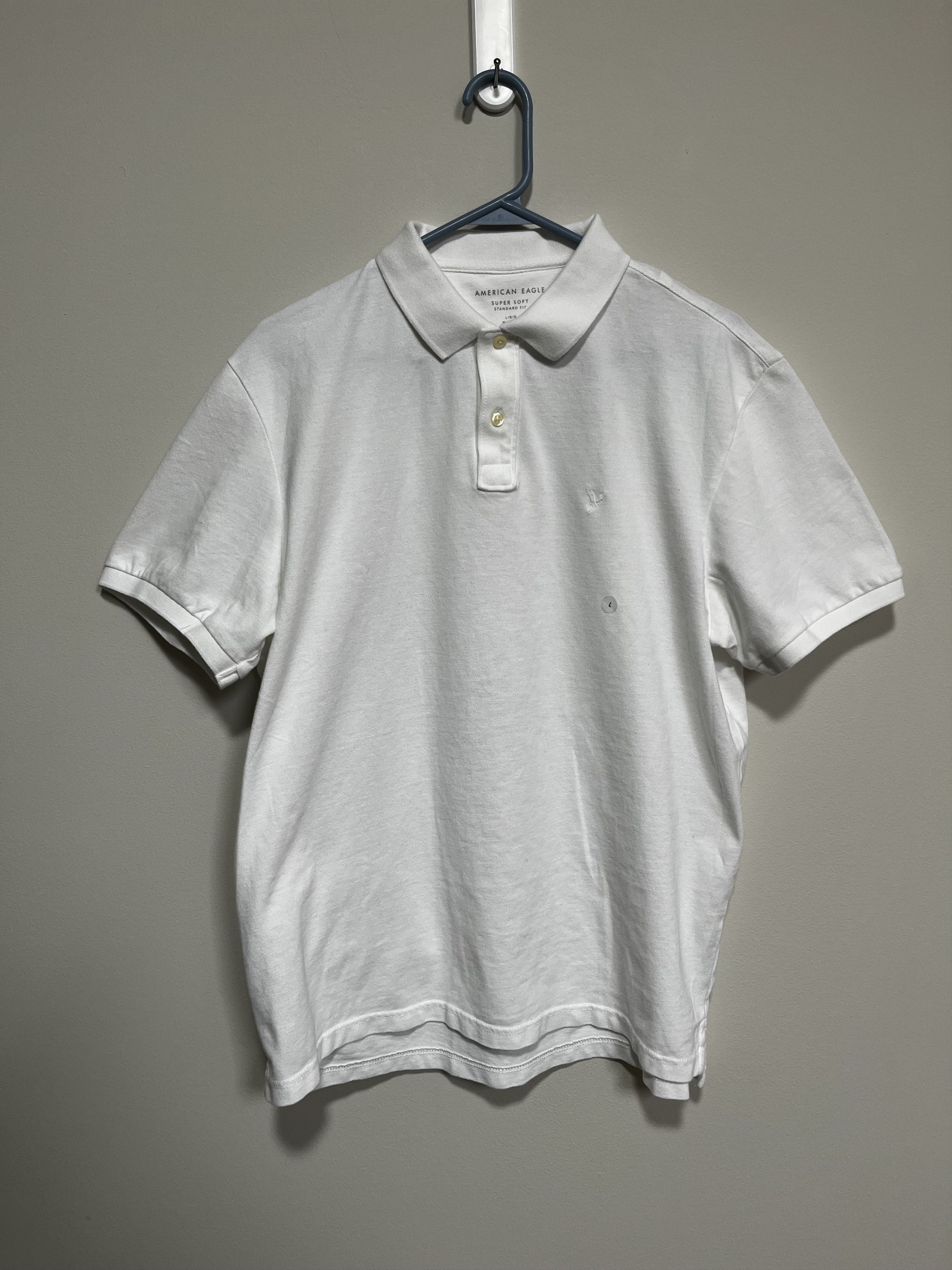 American Eagle Outfitters American Eagle Super Soft Standard Fit Polo - White (L) New Size US L / EU 52-54 / 3 - 1 Thumbnail
