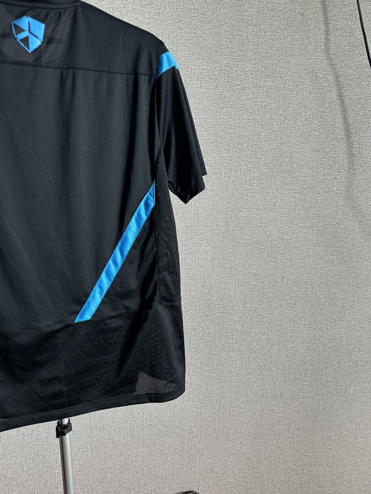 Nike 2010/11 Nike Internazionale Vintage Training Jersey Size US L / EU 52-54 / 3 - 12 Thumbnail