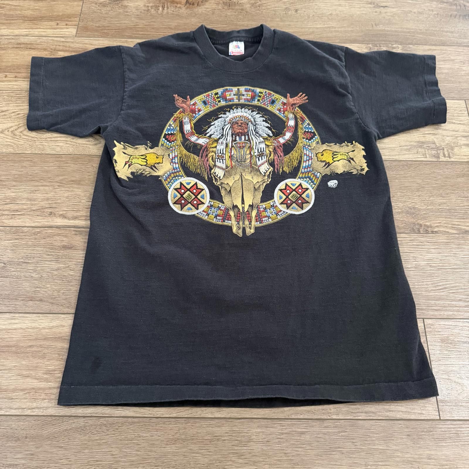 Fruit Of The Loom Vintage 90s Native American Art Image West Shirt Size US L / EU 52-54 / 3 - 1 Thumbnail