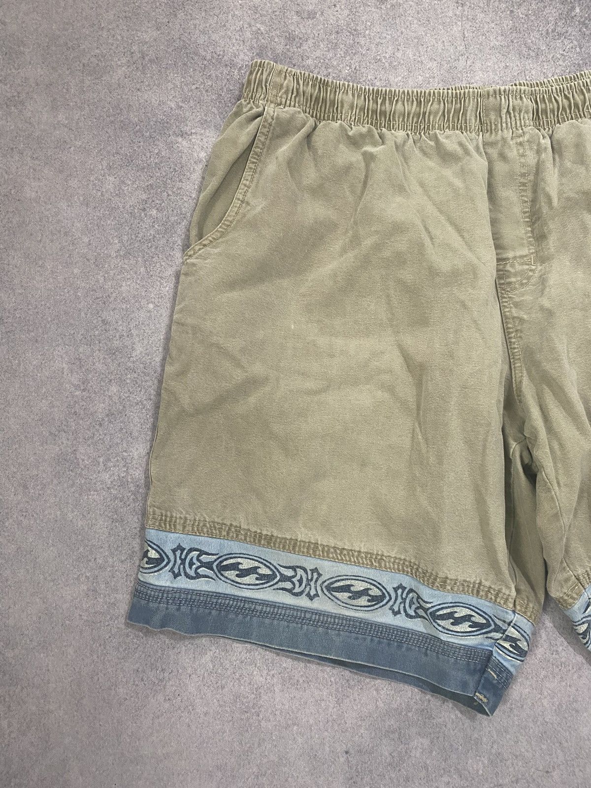 Billabong Vintage Billabong Shorts Size 38 Size US 38 / EU 54 - 2 Thumbnail