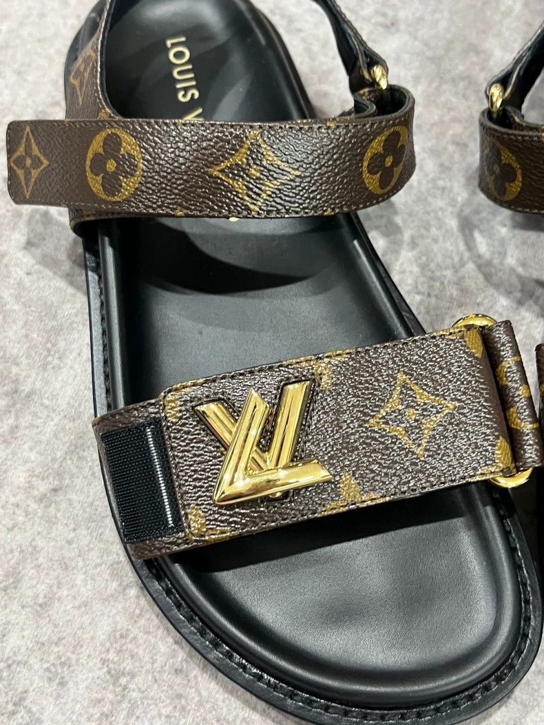 Louis Vuitton Louis Vuitton Presbyopic sandals Size US 5 / EU 37 - 2 Thumbnail