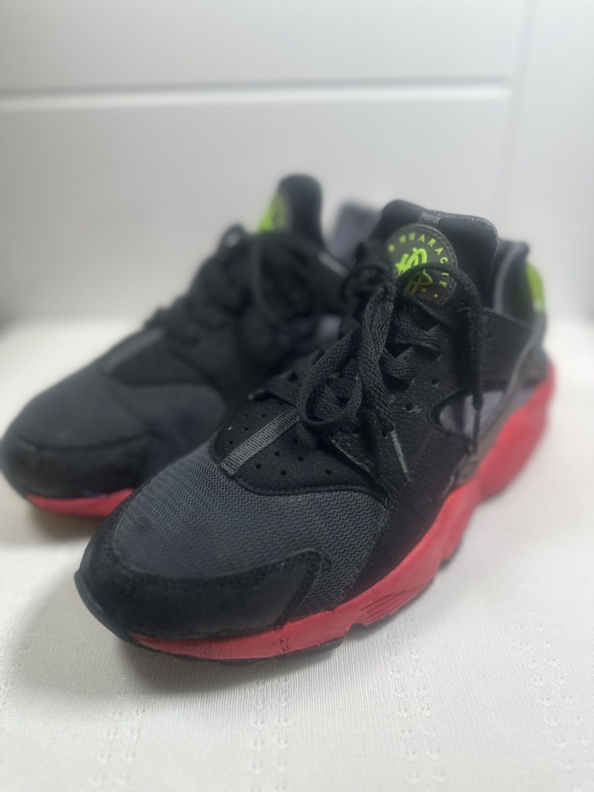 Nike Nike Air Huarache Hyperpunch Size US 9.5 / EU 42-43 - 3 Thumbnail