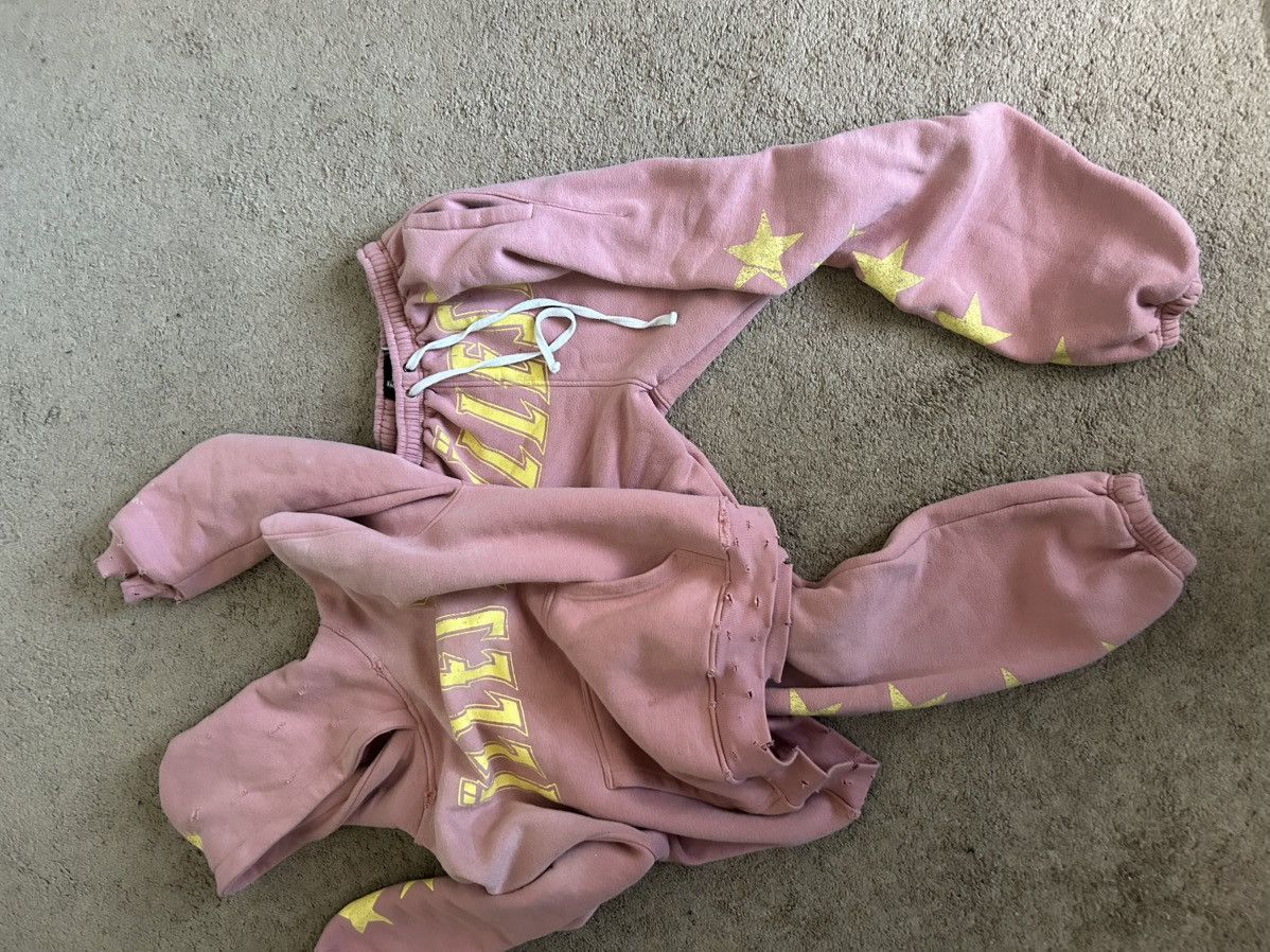 Other Illest sweatsuit (clothing brand) Size US 36 / EU 52 - 1 Thumbnail